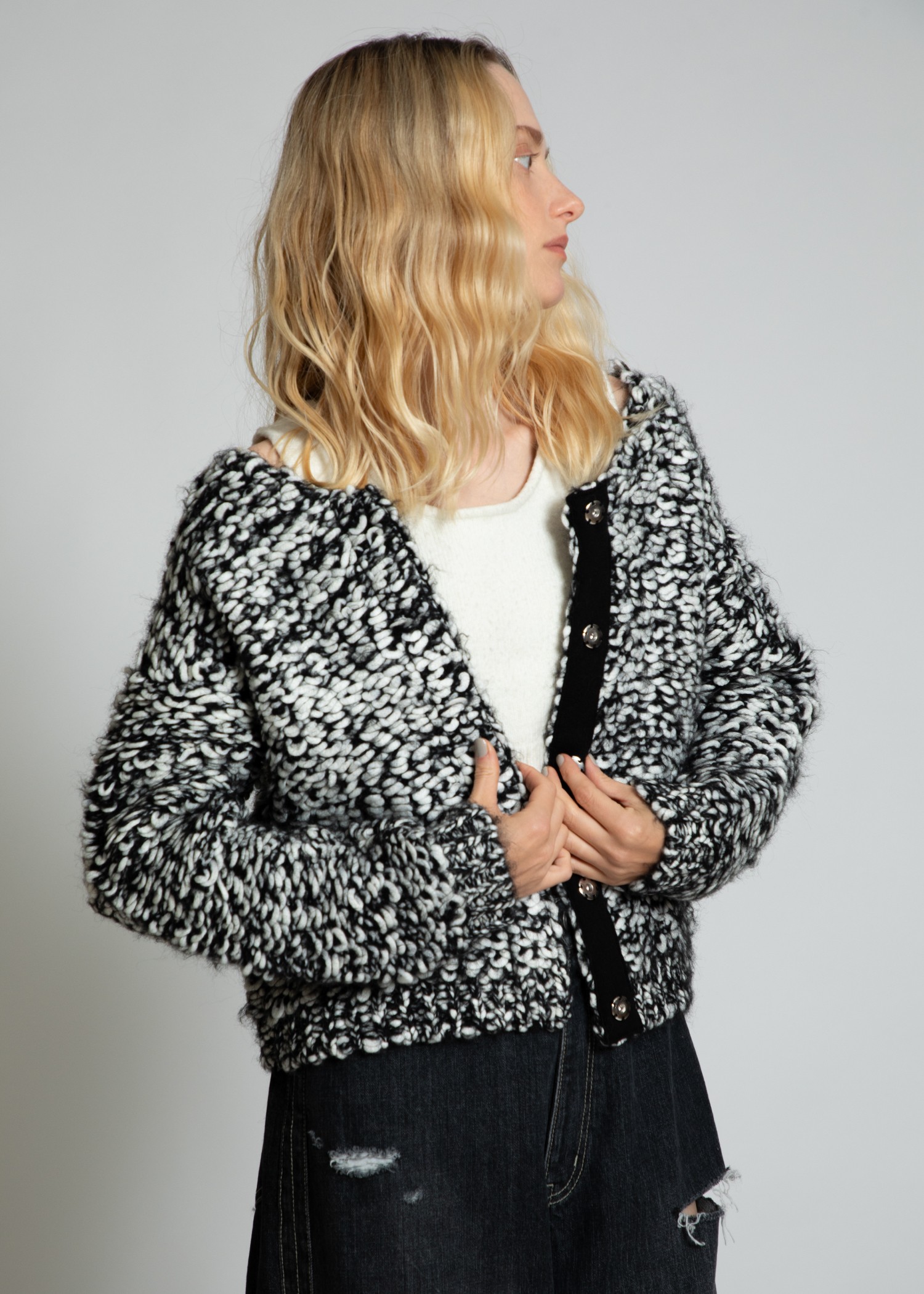 mix roving undulate knit CD