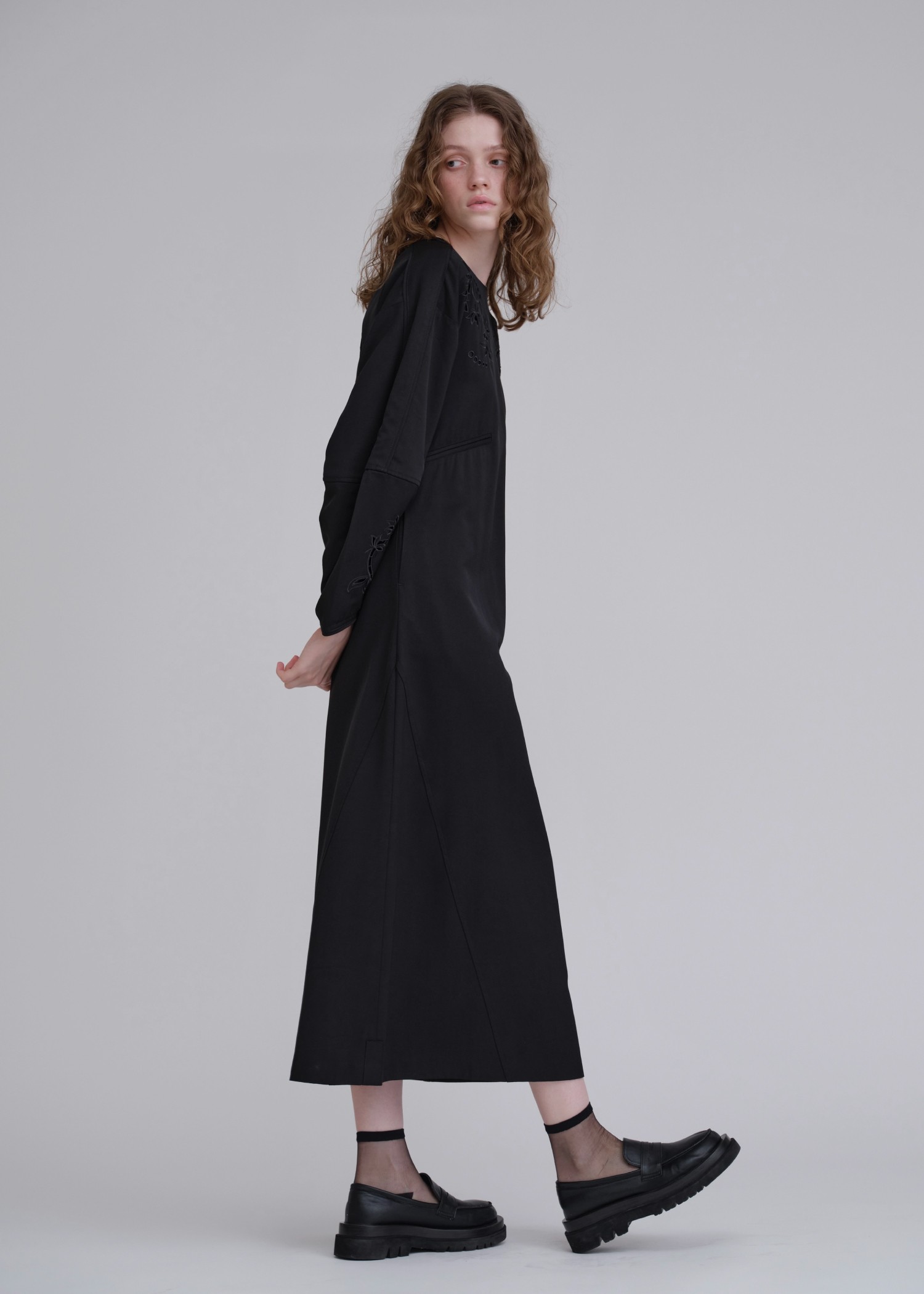 hollow out embroidery volume sleeve OP