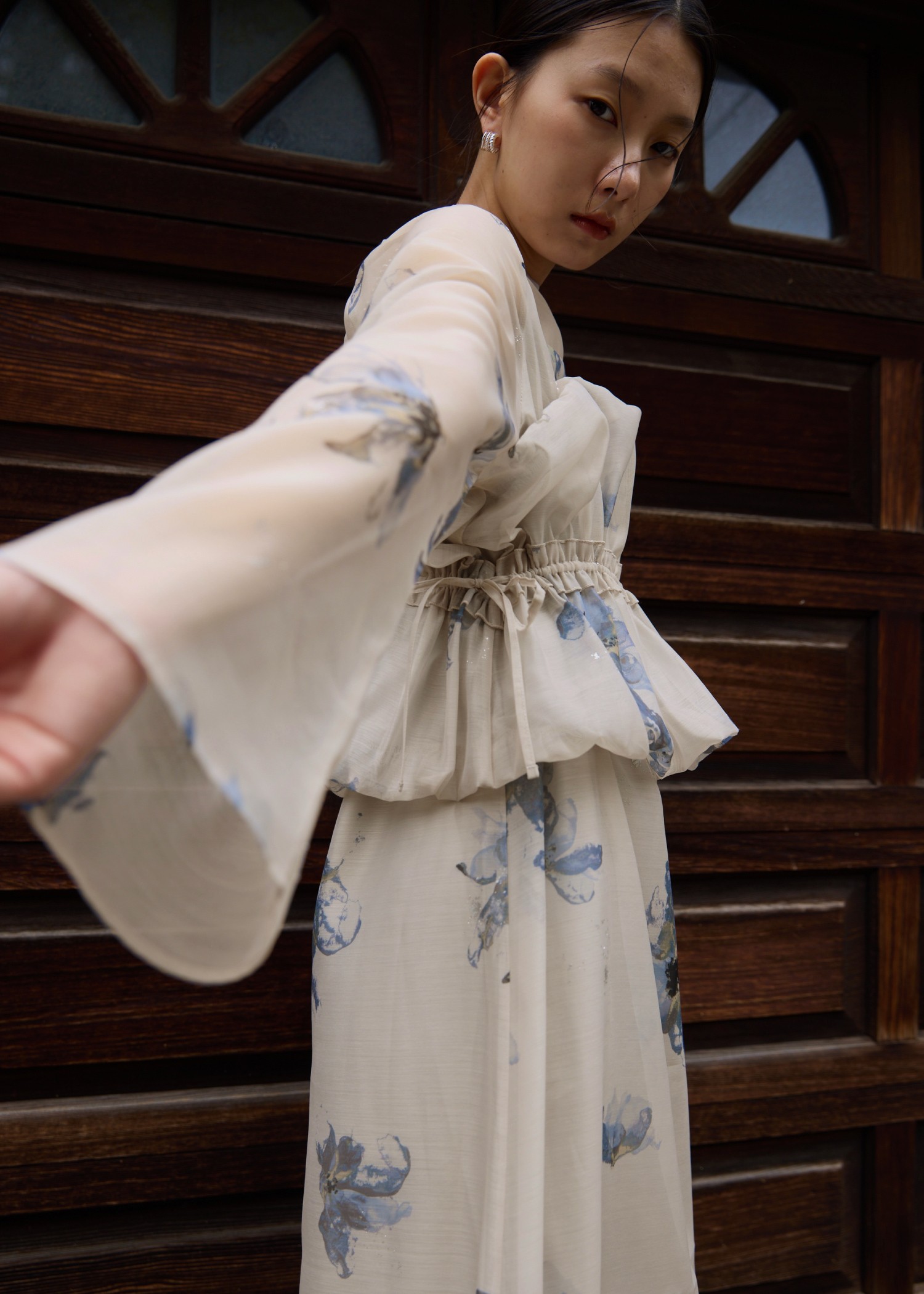 pearl shoulder camisole set original big flower print OP