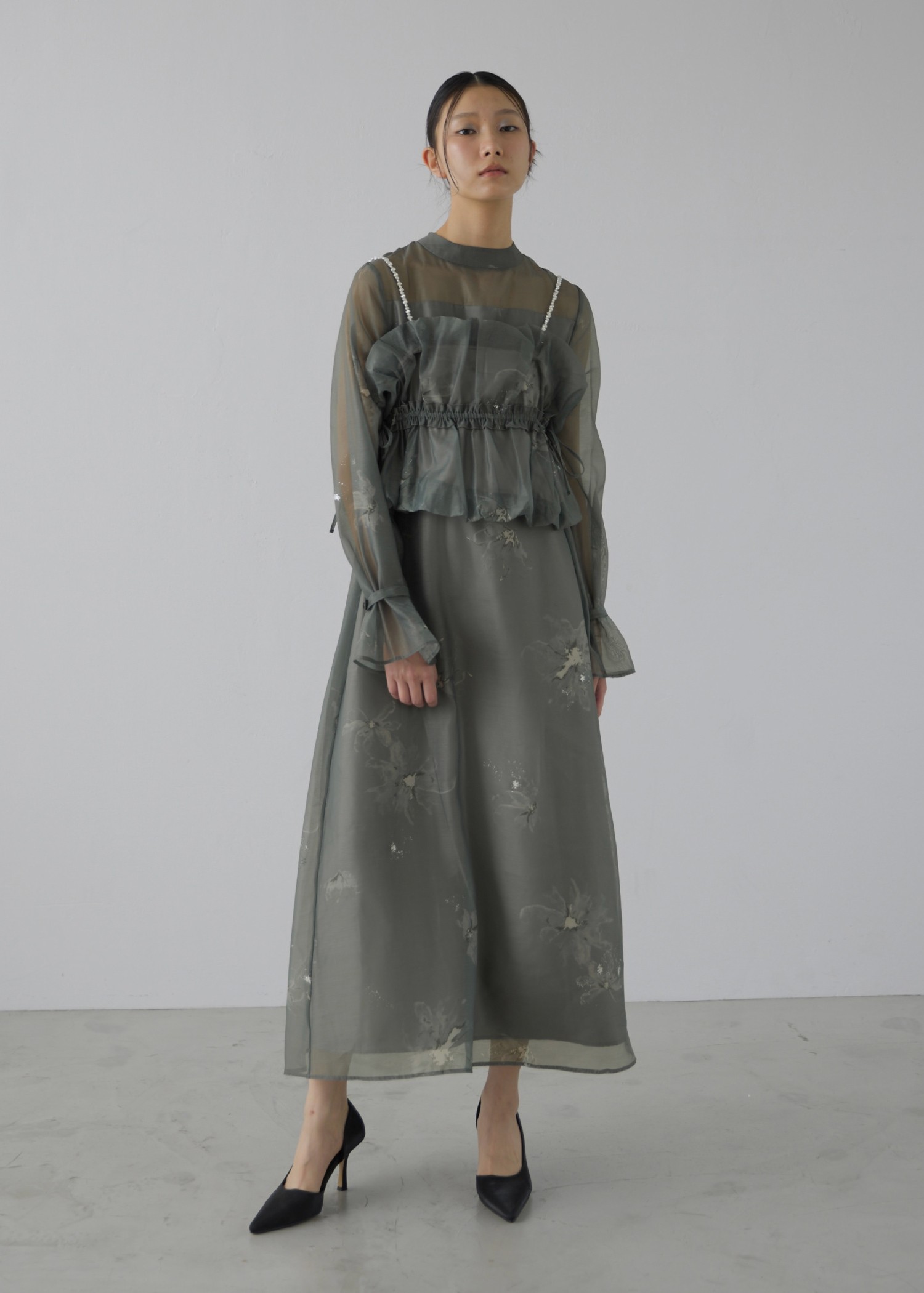 pearl shoulder camisole set original big flower print OP