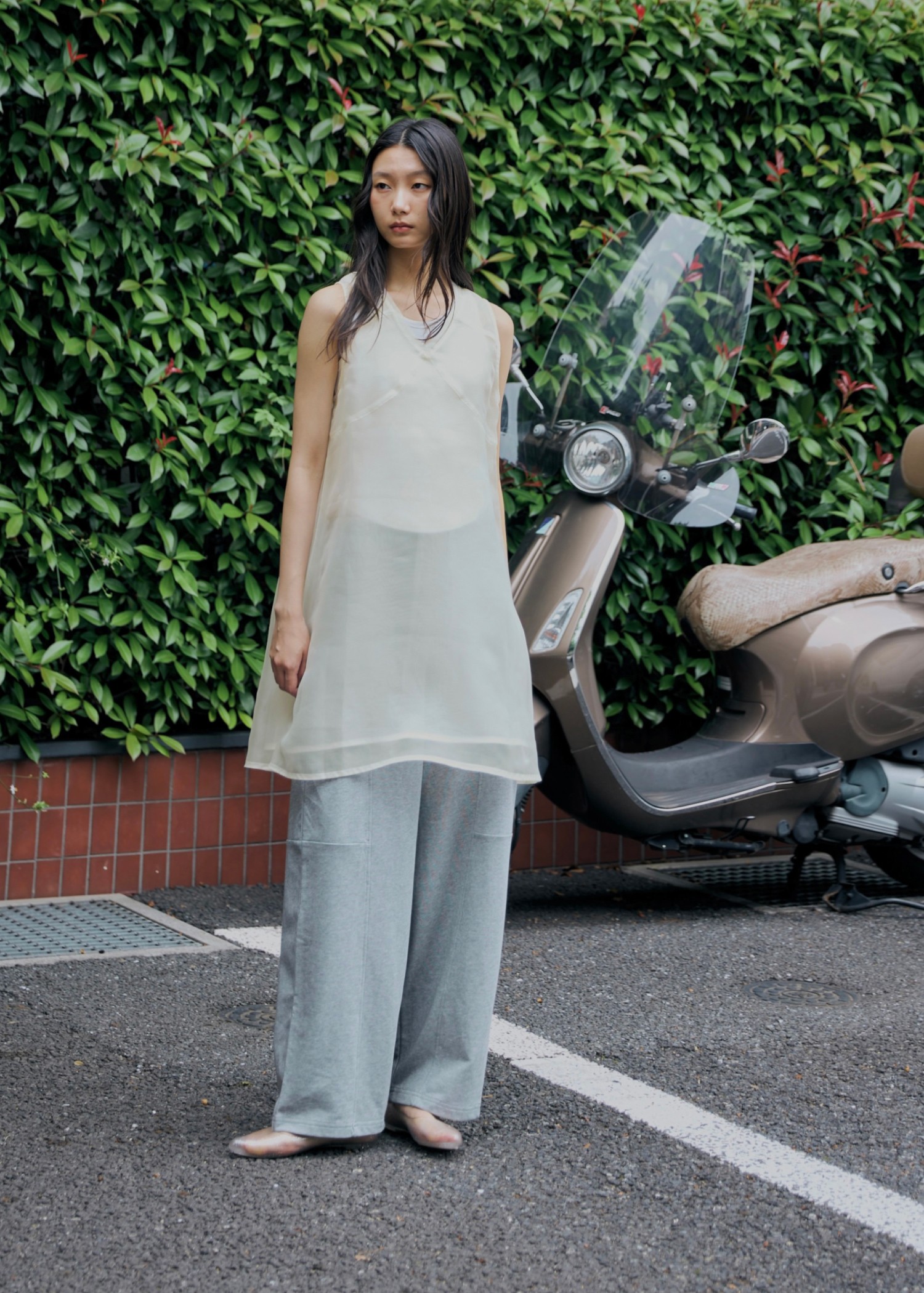 sheer layered no sleeve OP