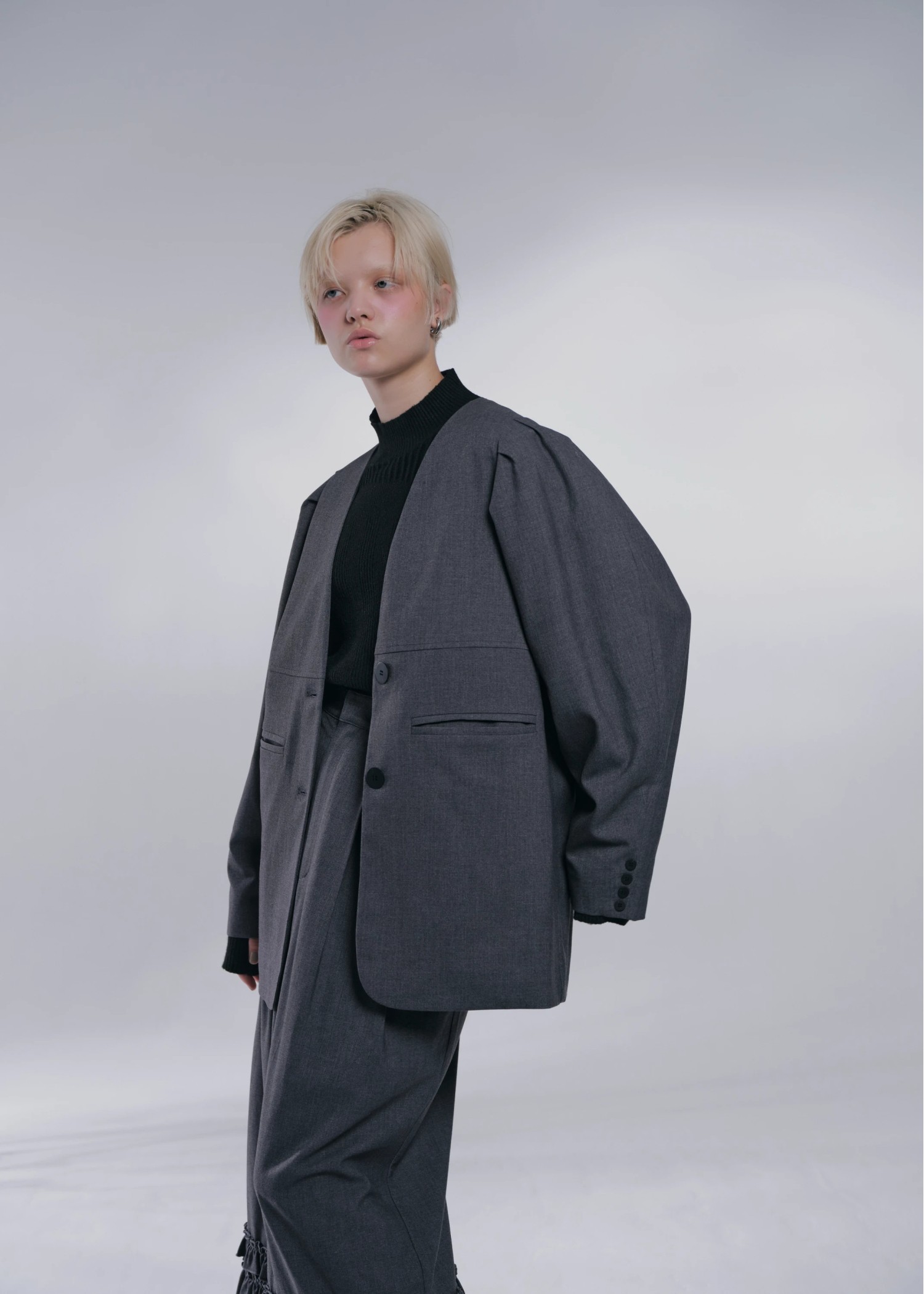 volume tuck sleeve no collar JK