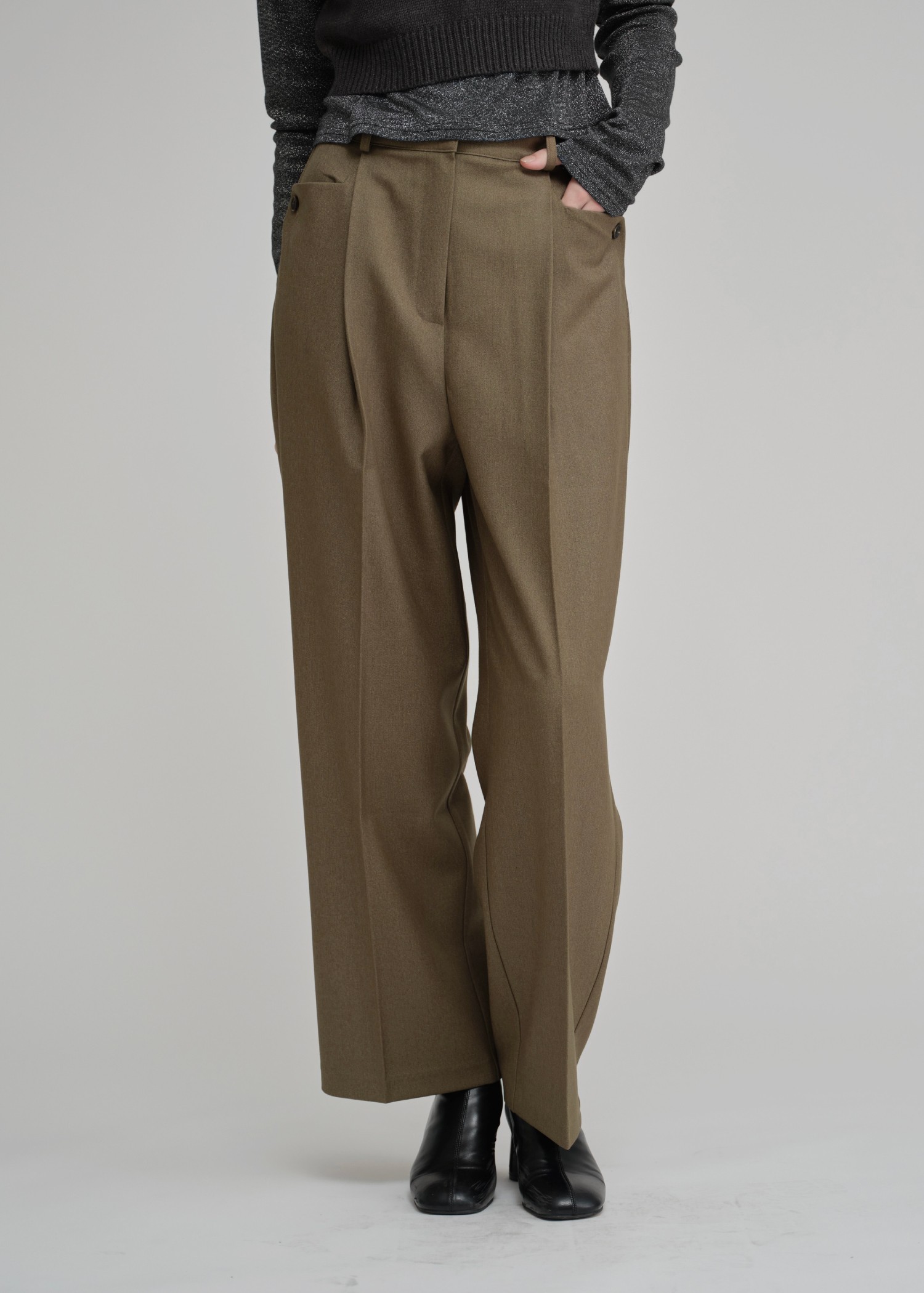 button pocket center press tuck PT