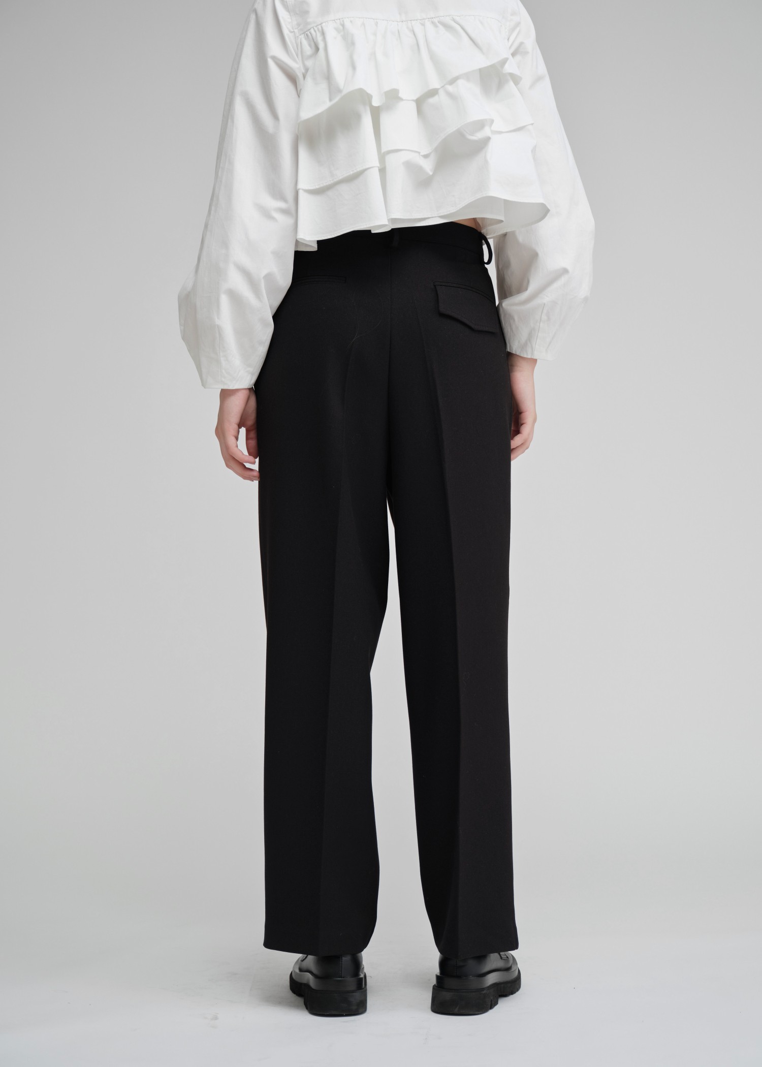 button pocket center press tuck PT