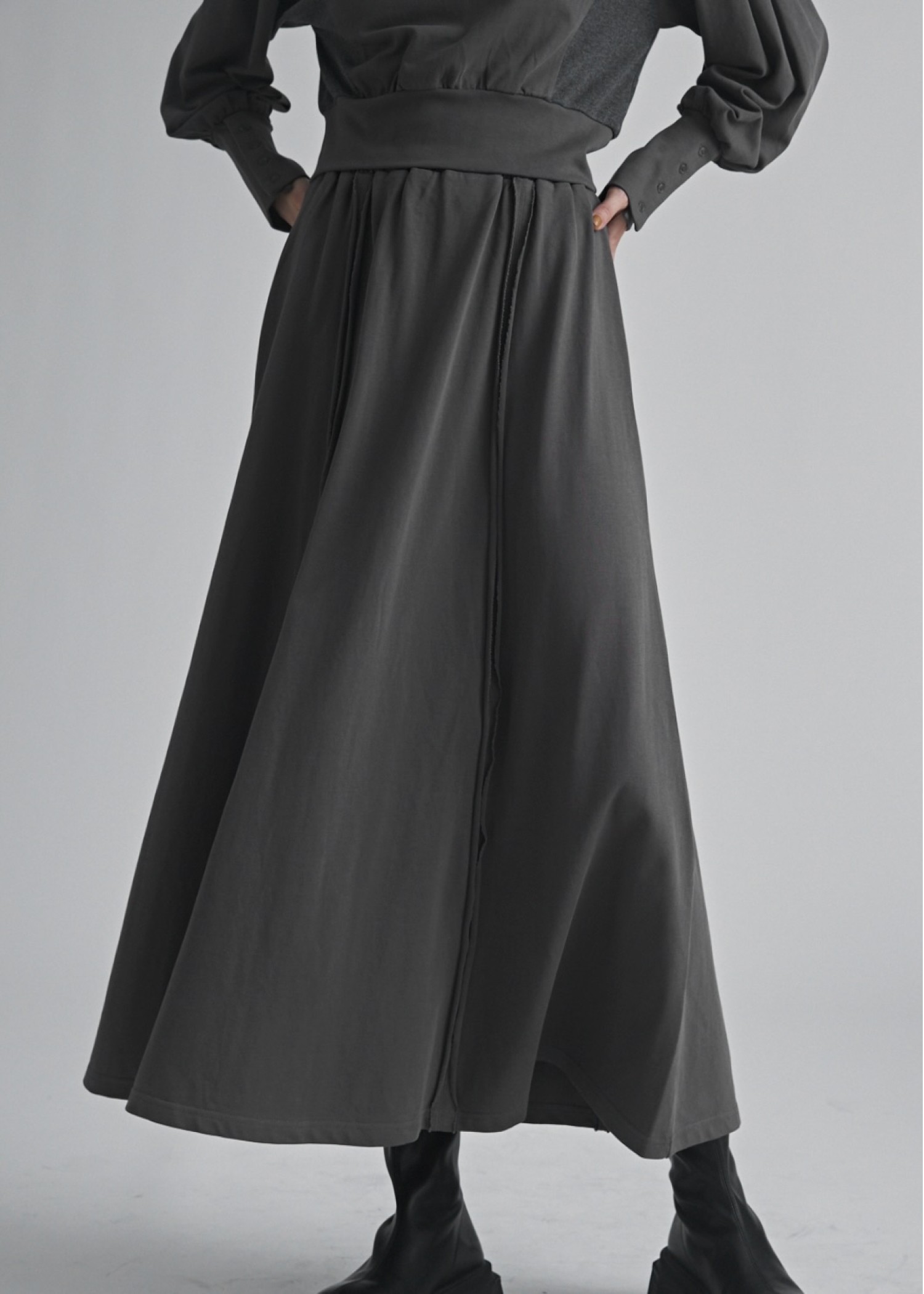 panel seam flare cut and sew SK