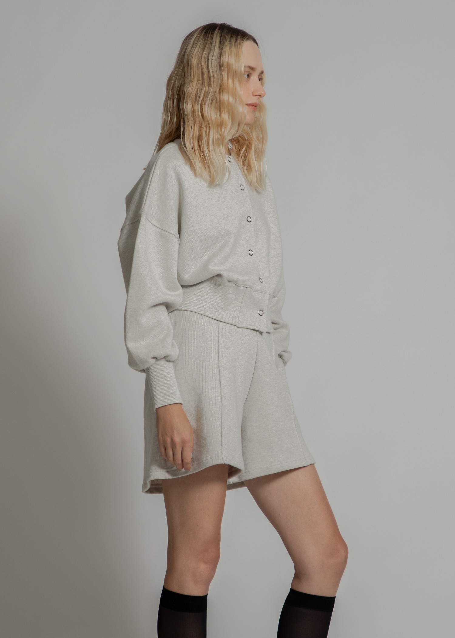 short cropped ring button 3way sweat