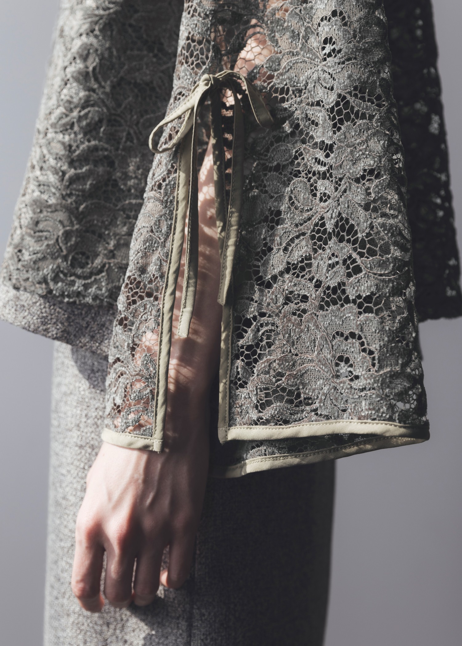 sheer velour lace ribbon sleeve blouse