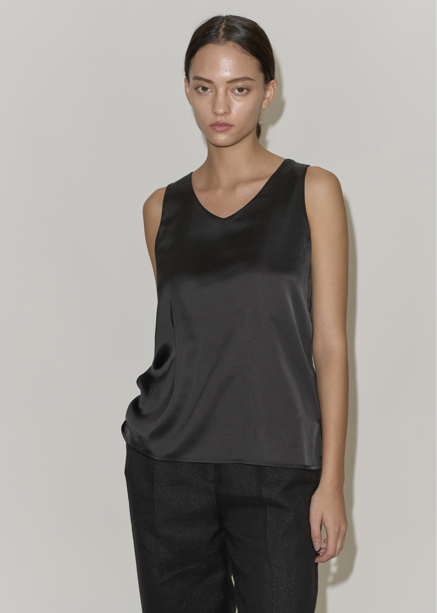 mat satin 2way simple no sleeve tops