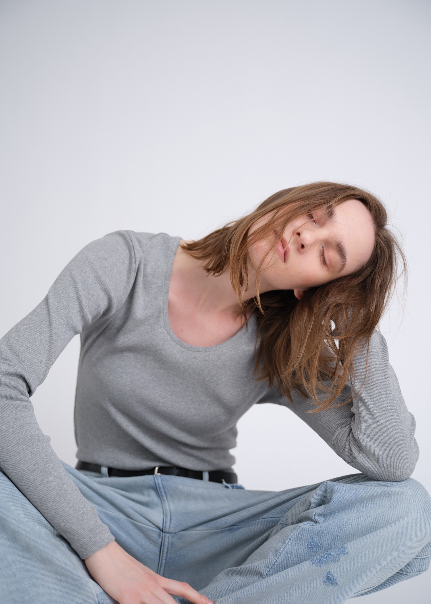 round neck narrow long T