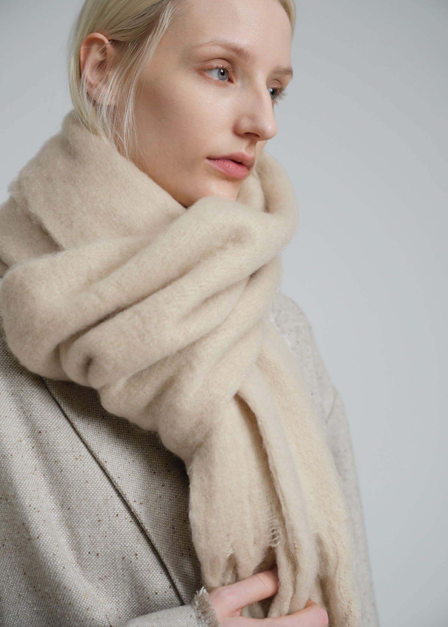 fluffy volume muffler