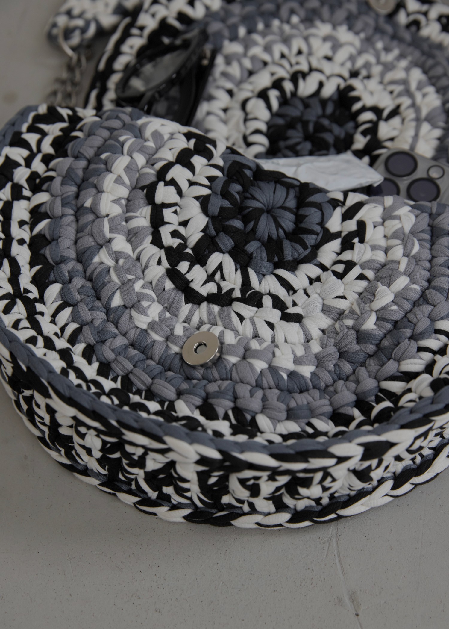 crochet color scheme chain round bag