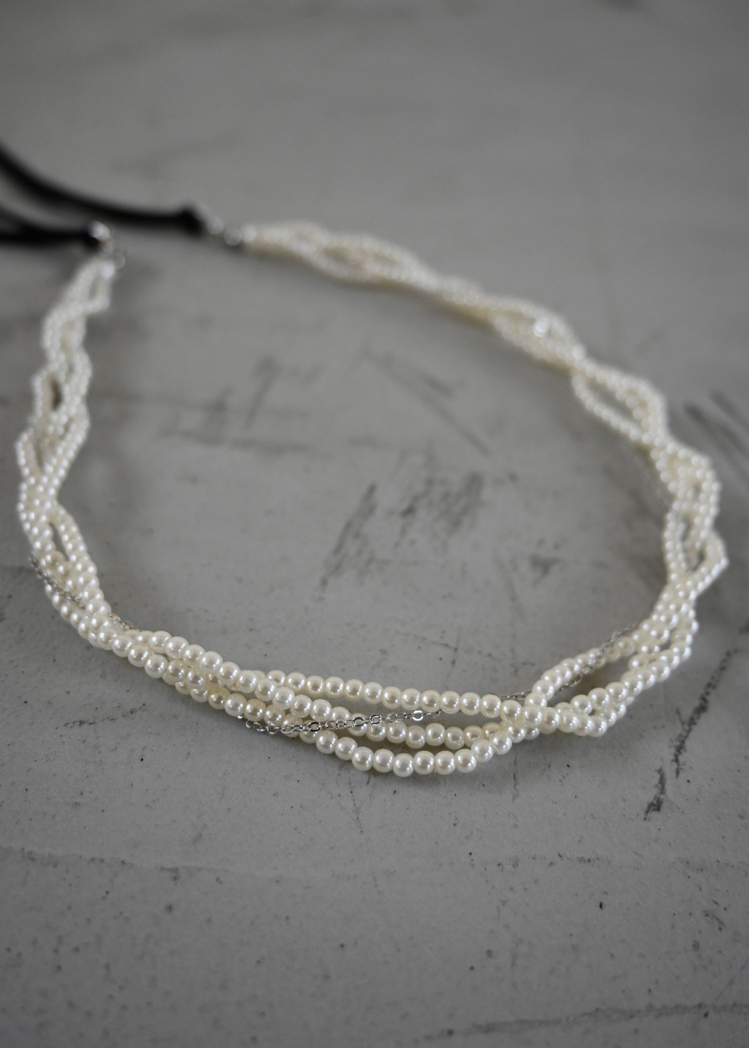 pearl choker