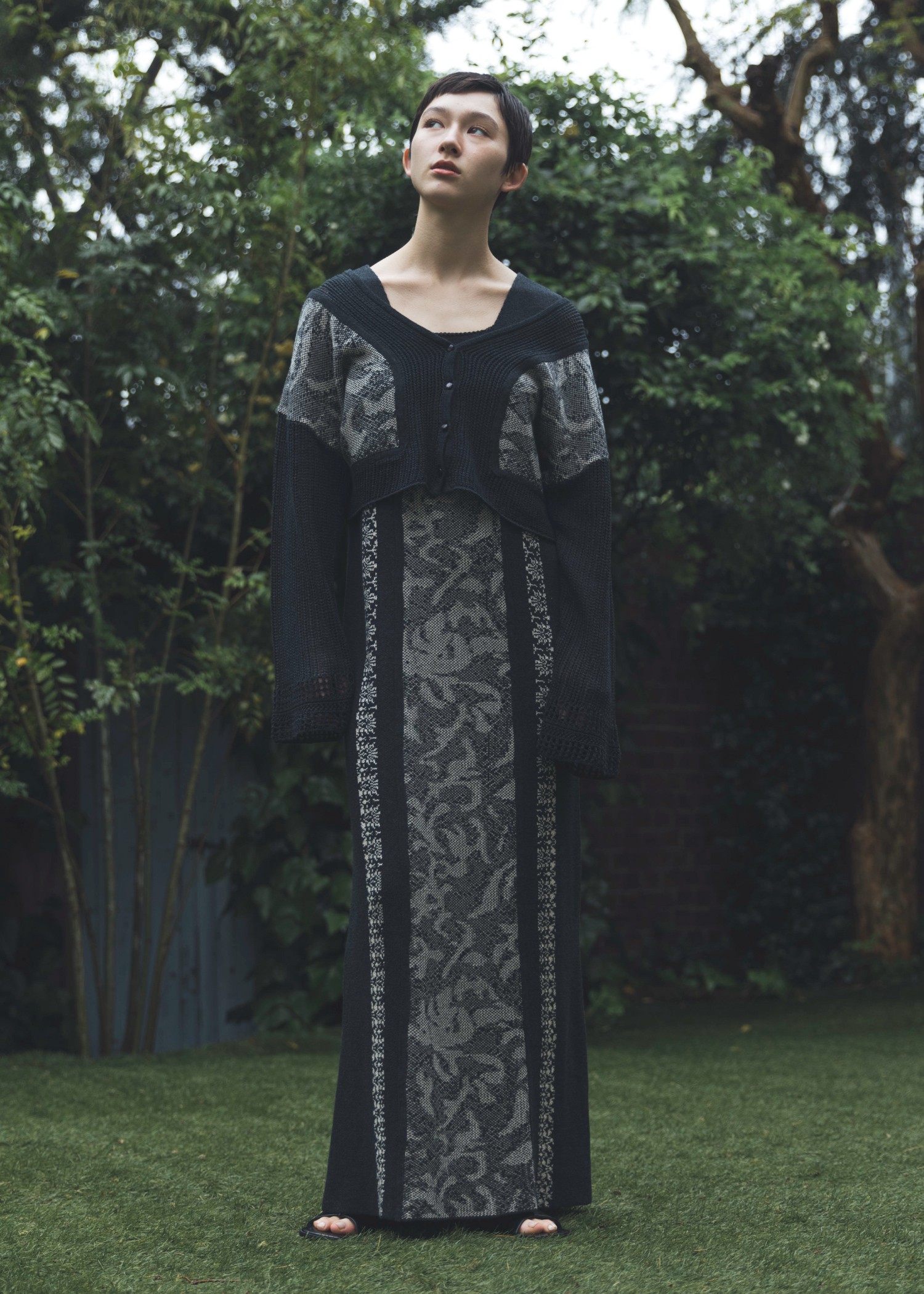 openwork sleeve jacquard knit cardigan