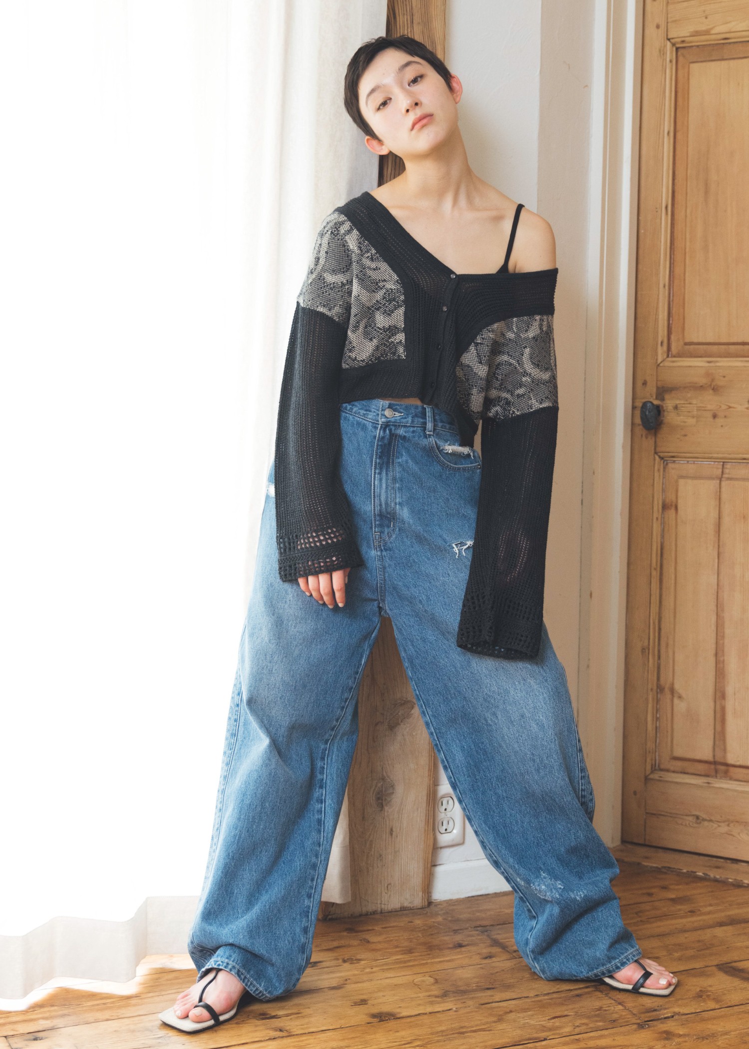 openwork sleeve jacquard knit cardigan