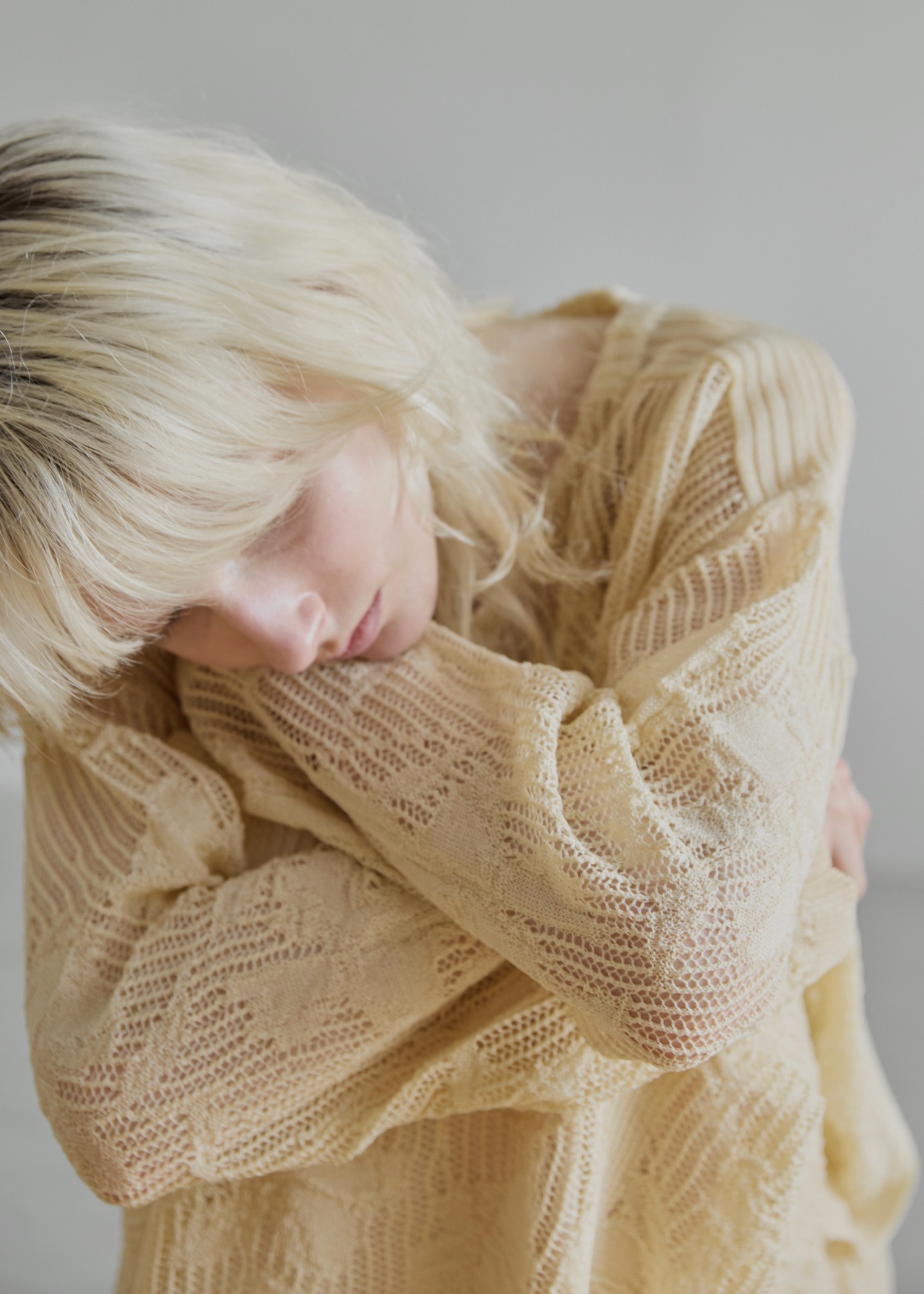 mesh gradation flower rib sheer knit