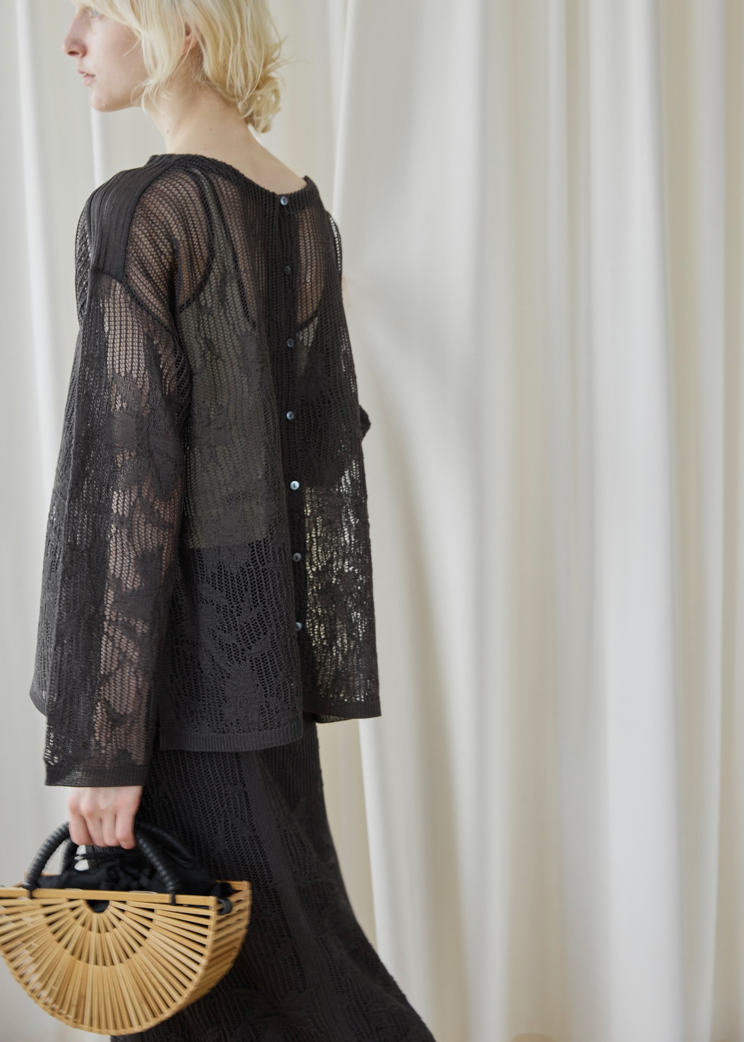 mesh gradation flower rib sheer knit