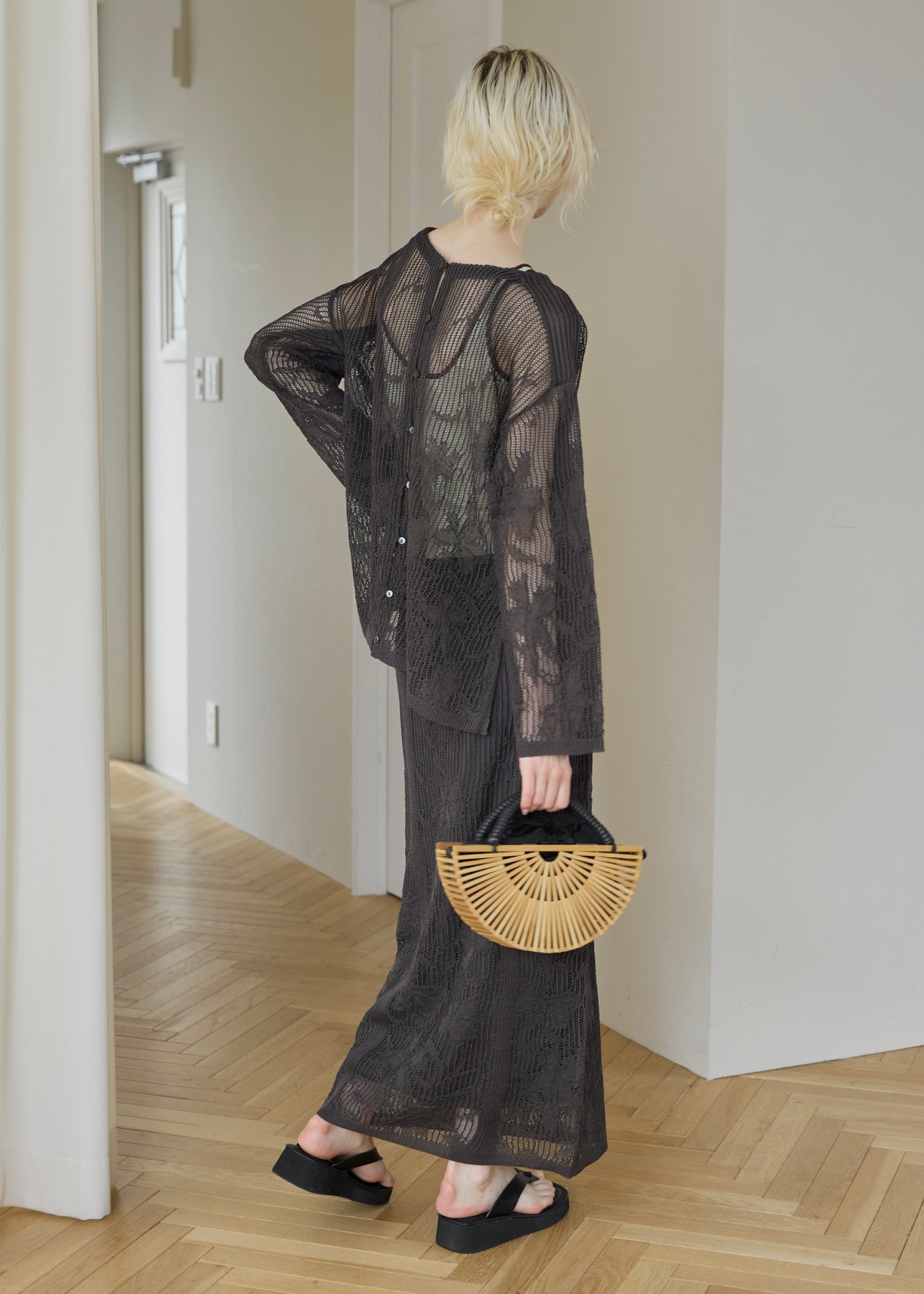 mesh gradation flower rib sheer knit