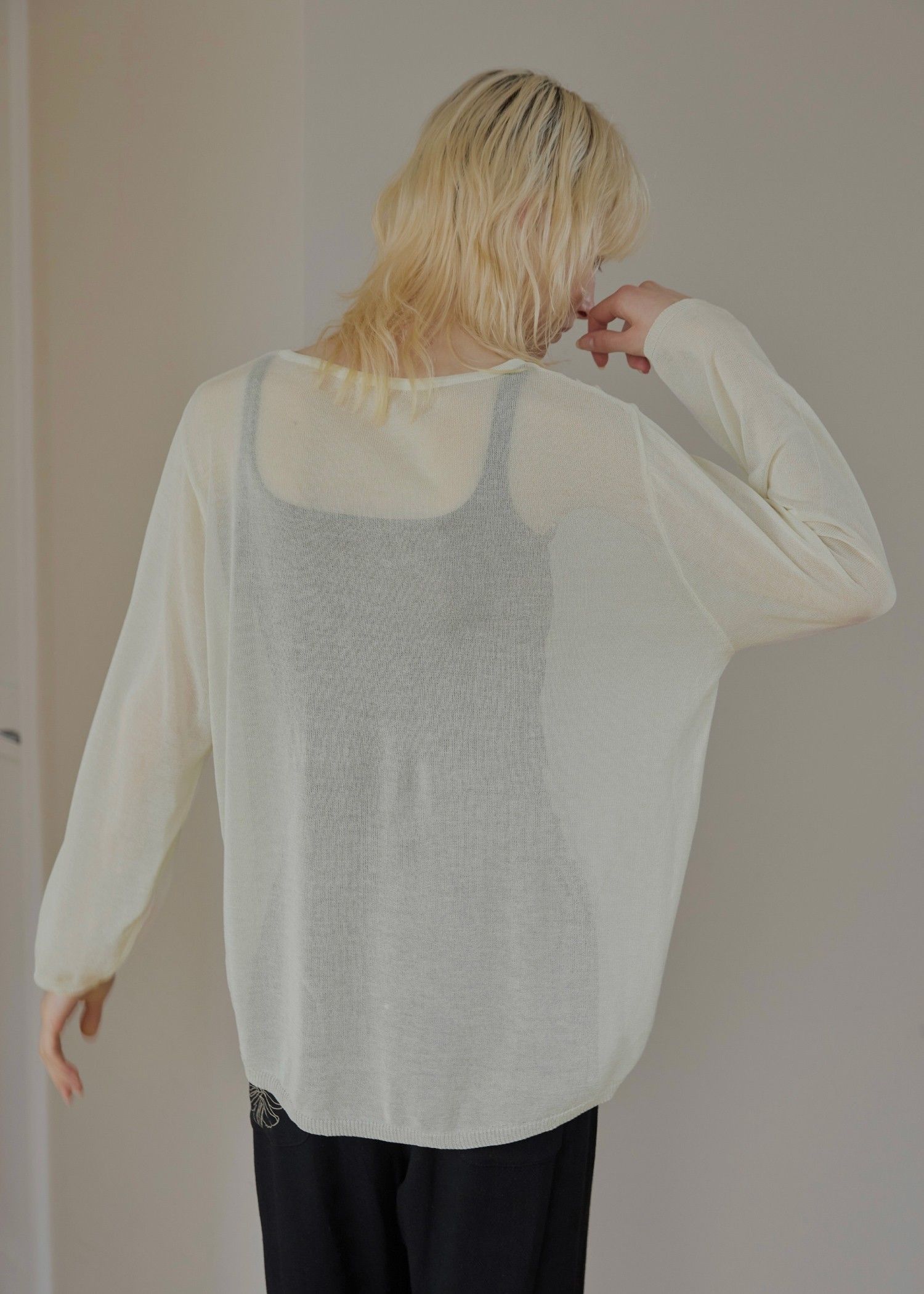 loose sheer neat design knit