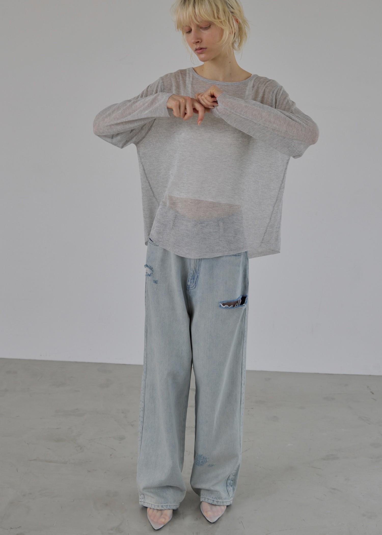 loose sheer neat design knit