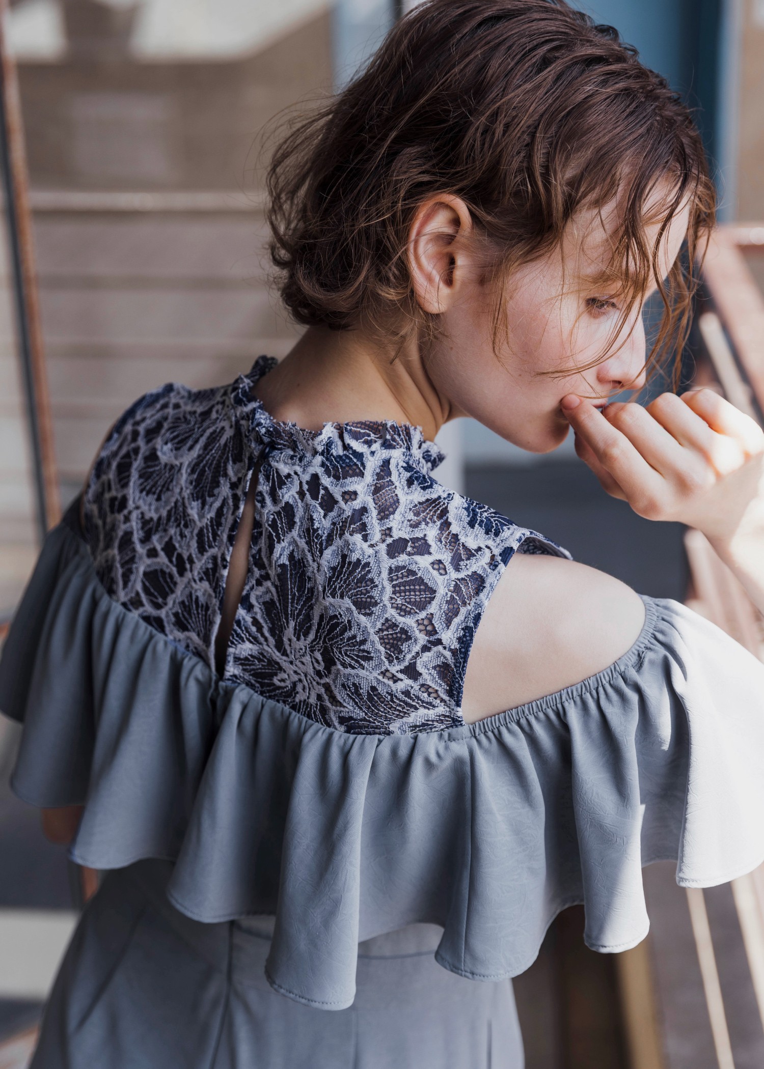 lace switching frill off shoulder all-in-one