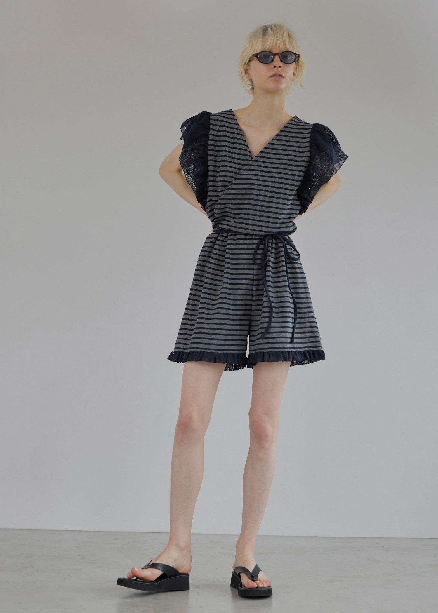 mesh frill sleeve cachecoeur combinaison