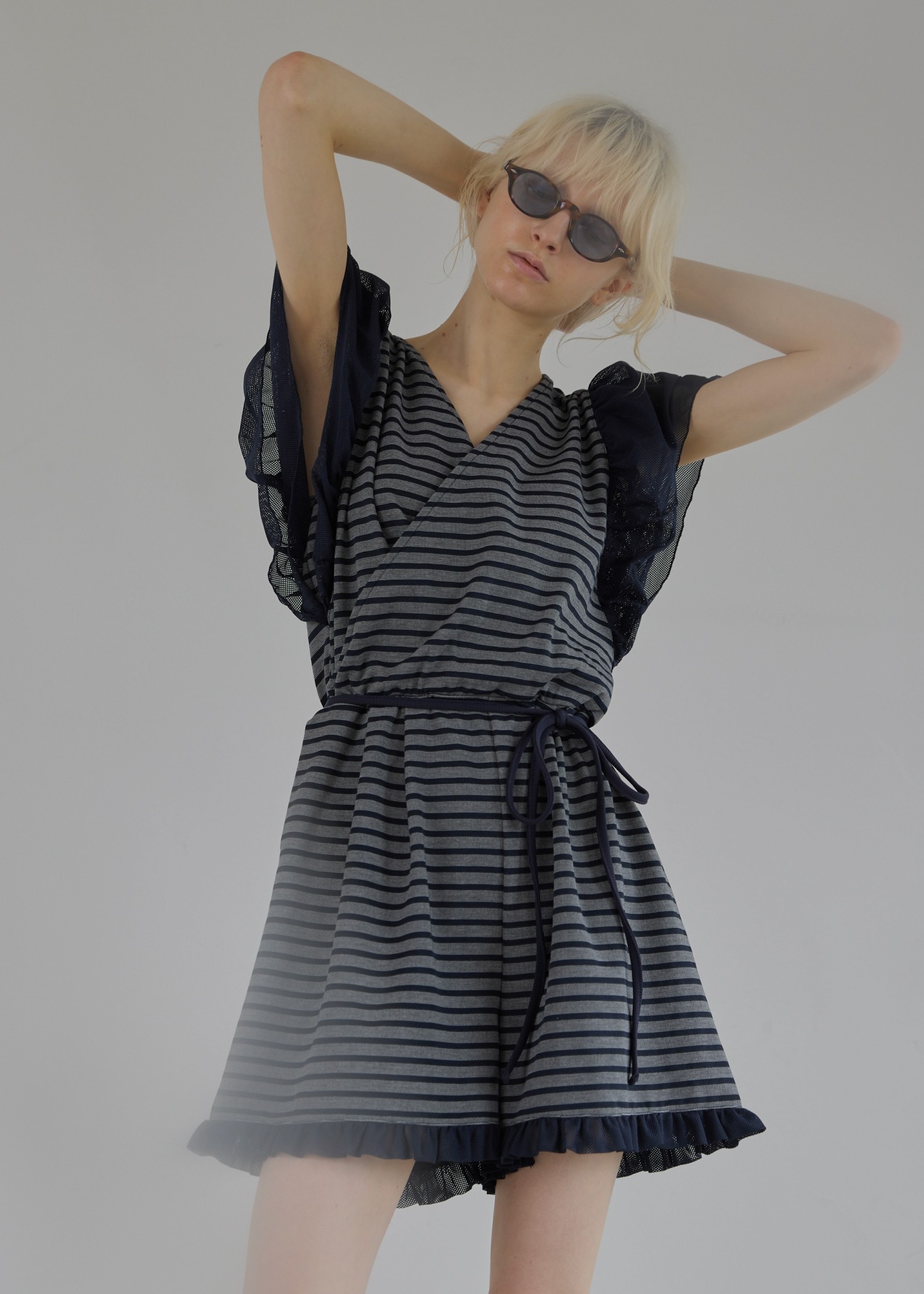 mesh frill sleeve cachecoeur combinaison