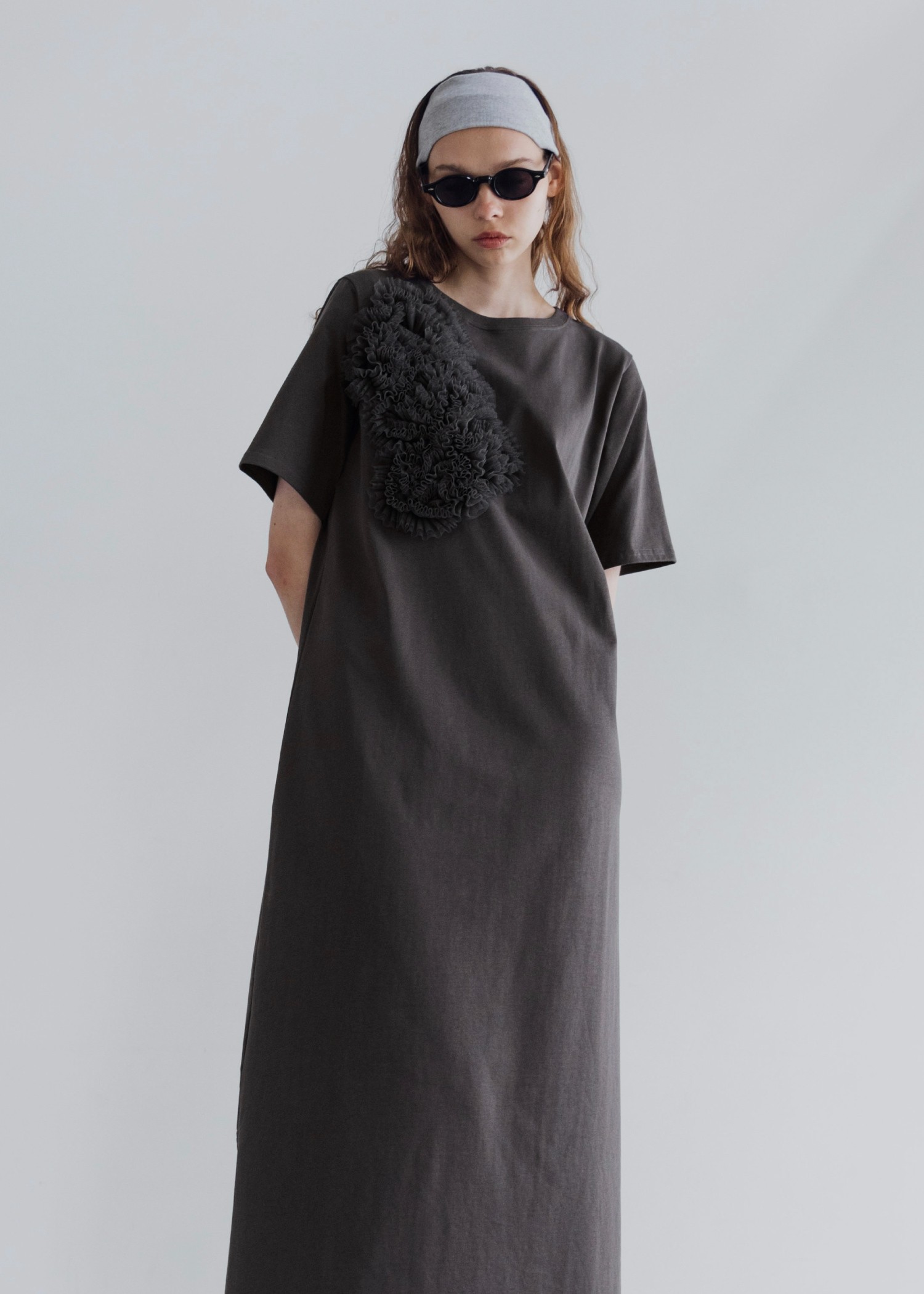 willfullyワンピース セール】flower print volume gather sleeve denim OP