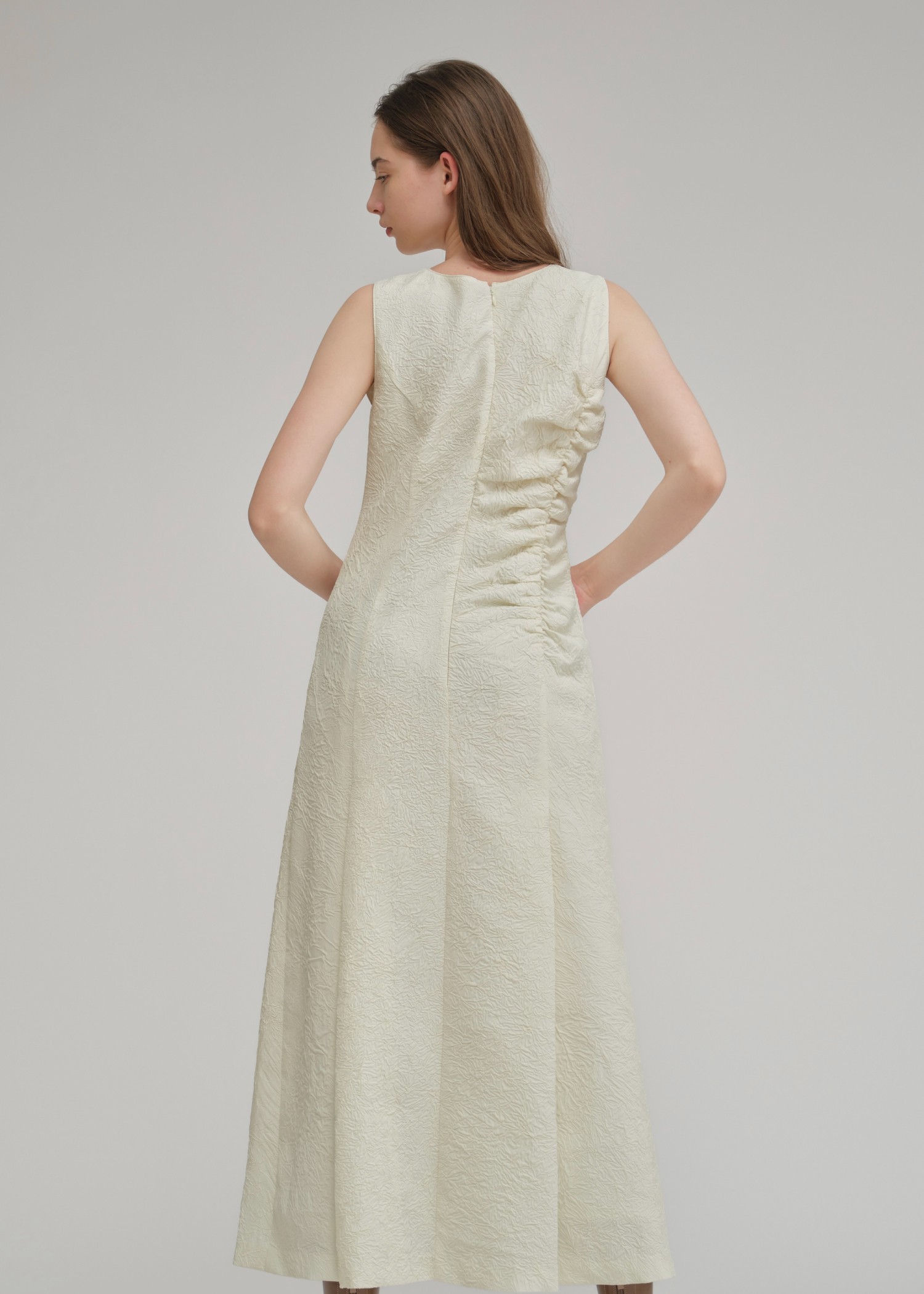 emboss pattern deep tuck side gather OP