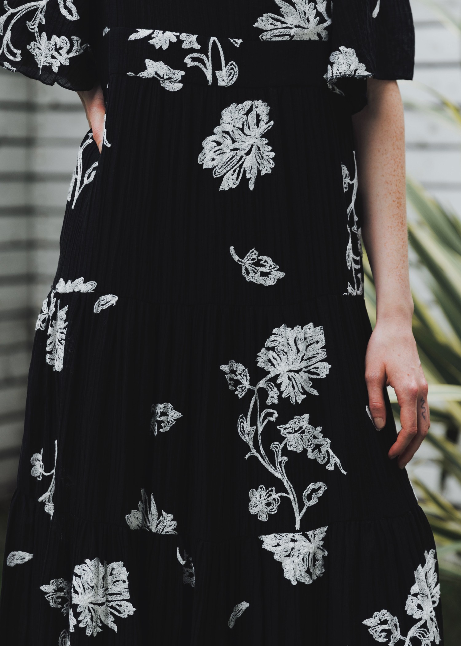 embroidery cachecoeur panel tiered OP