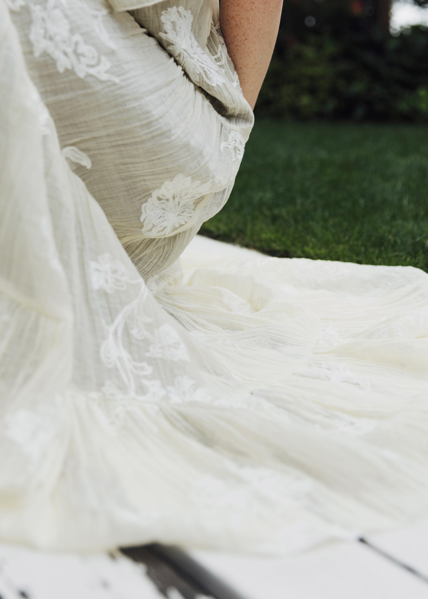 embroidery cachecoeur panel tiered OP