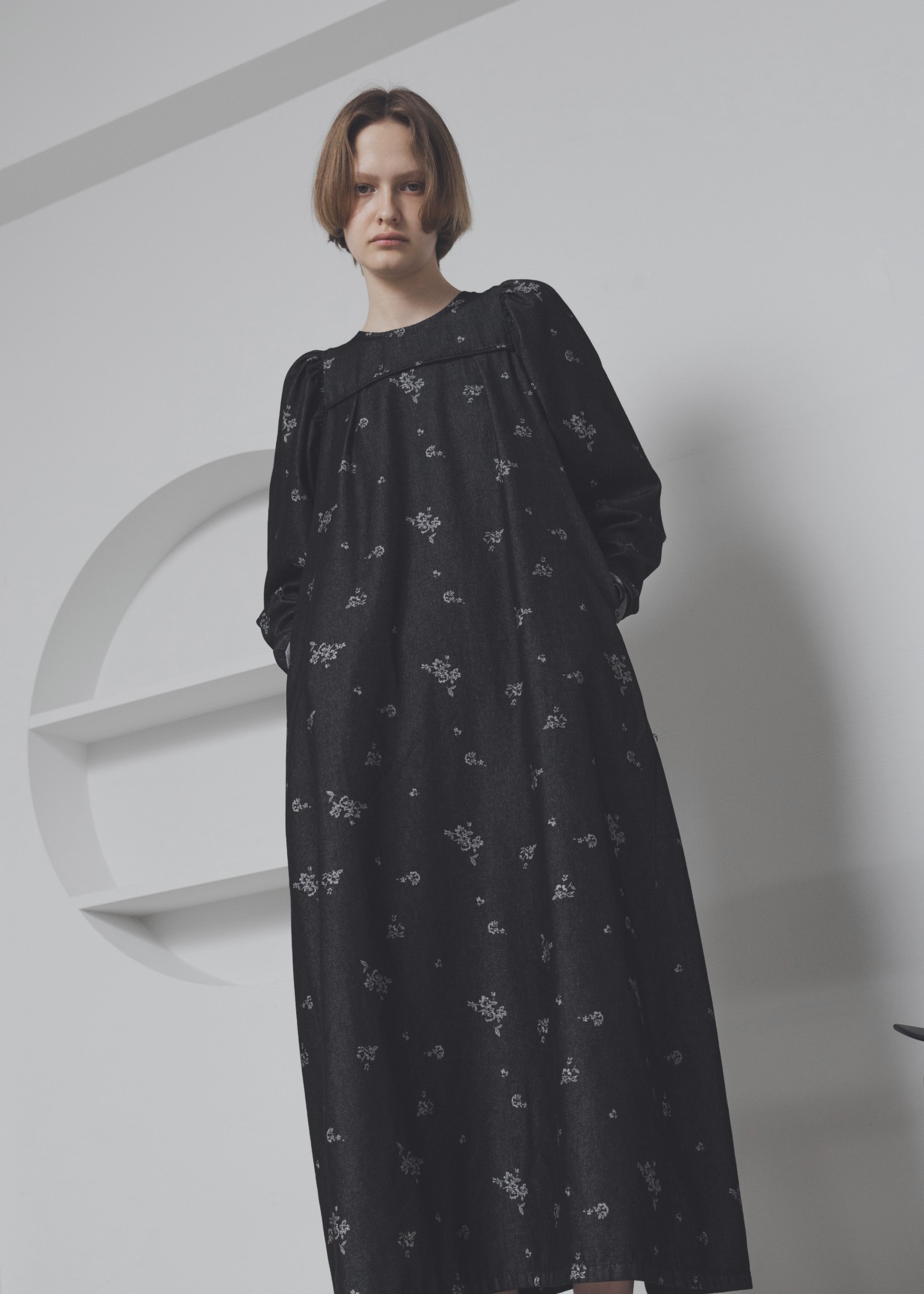 ワンピース willufully hope gather sleeve front tab WILLFULLY official web store(ウィルフリーコウシキツウハン