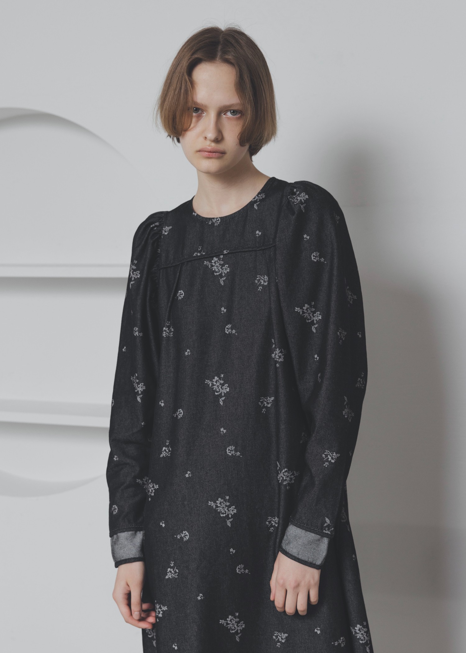 ワンピース willufully hope gather sleeve front tab セール】flower print volume gather sleeve denim OP