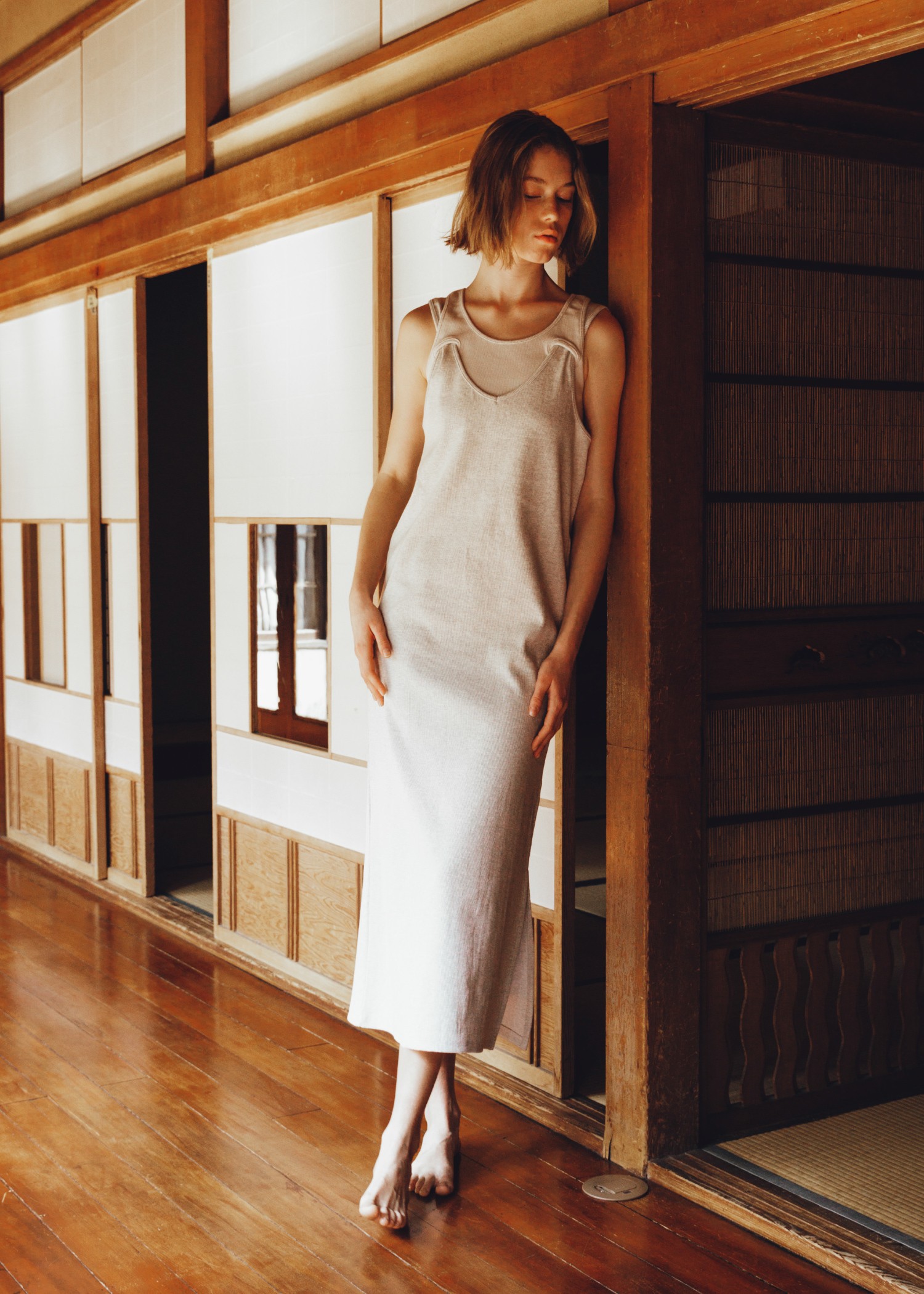 hole tank layered rib OP