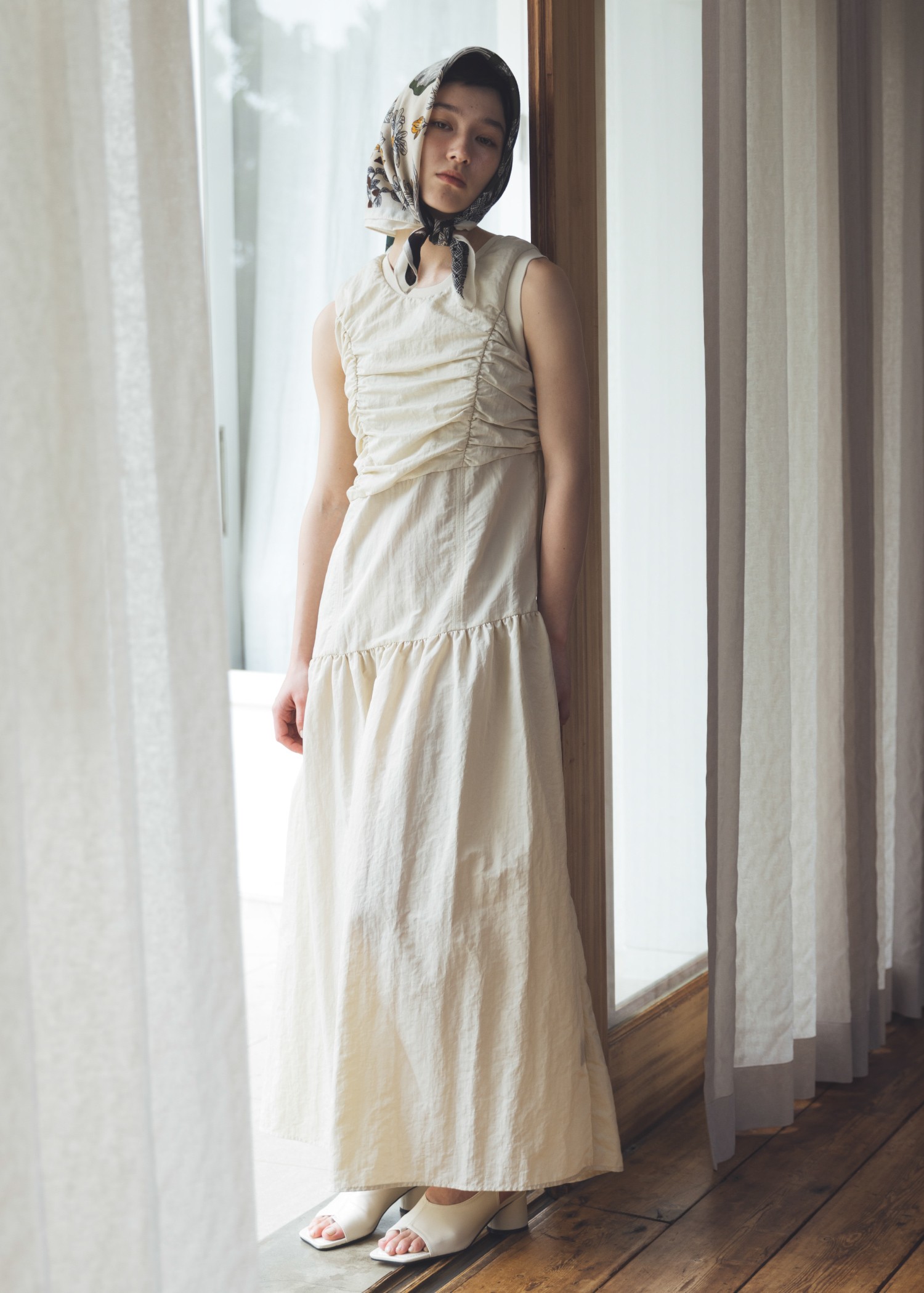 panel gather asymmetry nylon no sleeve OP