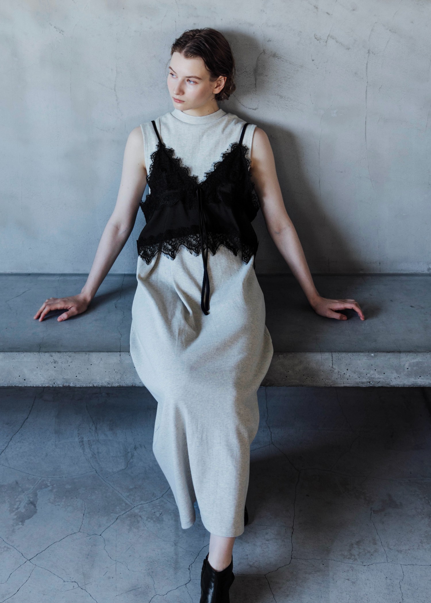 one side tuck flare nosleeve rib OP