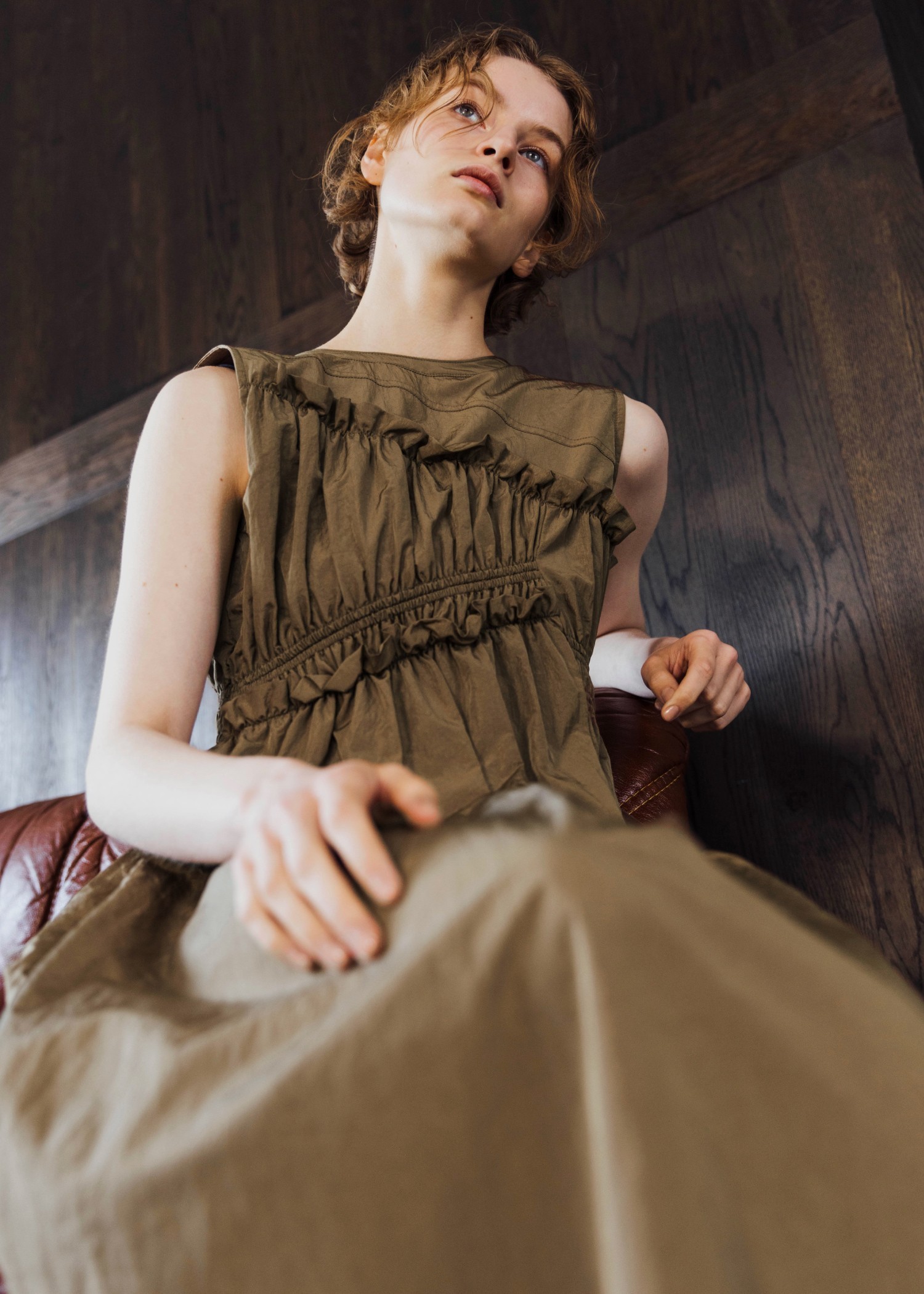 asymmetry shirring gather no sleeve OP