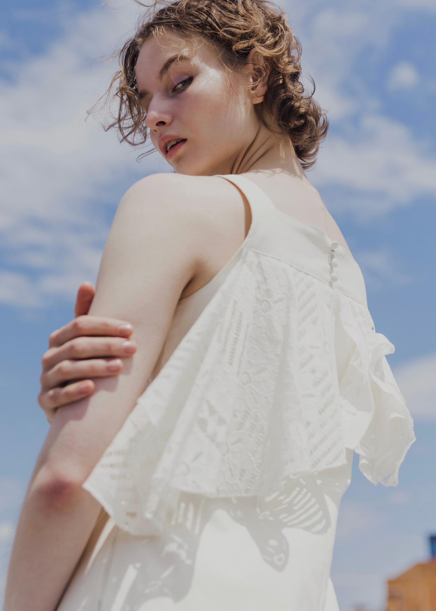 lace asymmetry frill cocoon OP