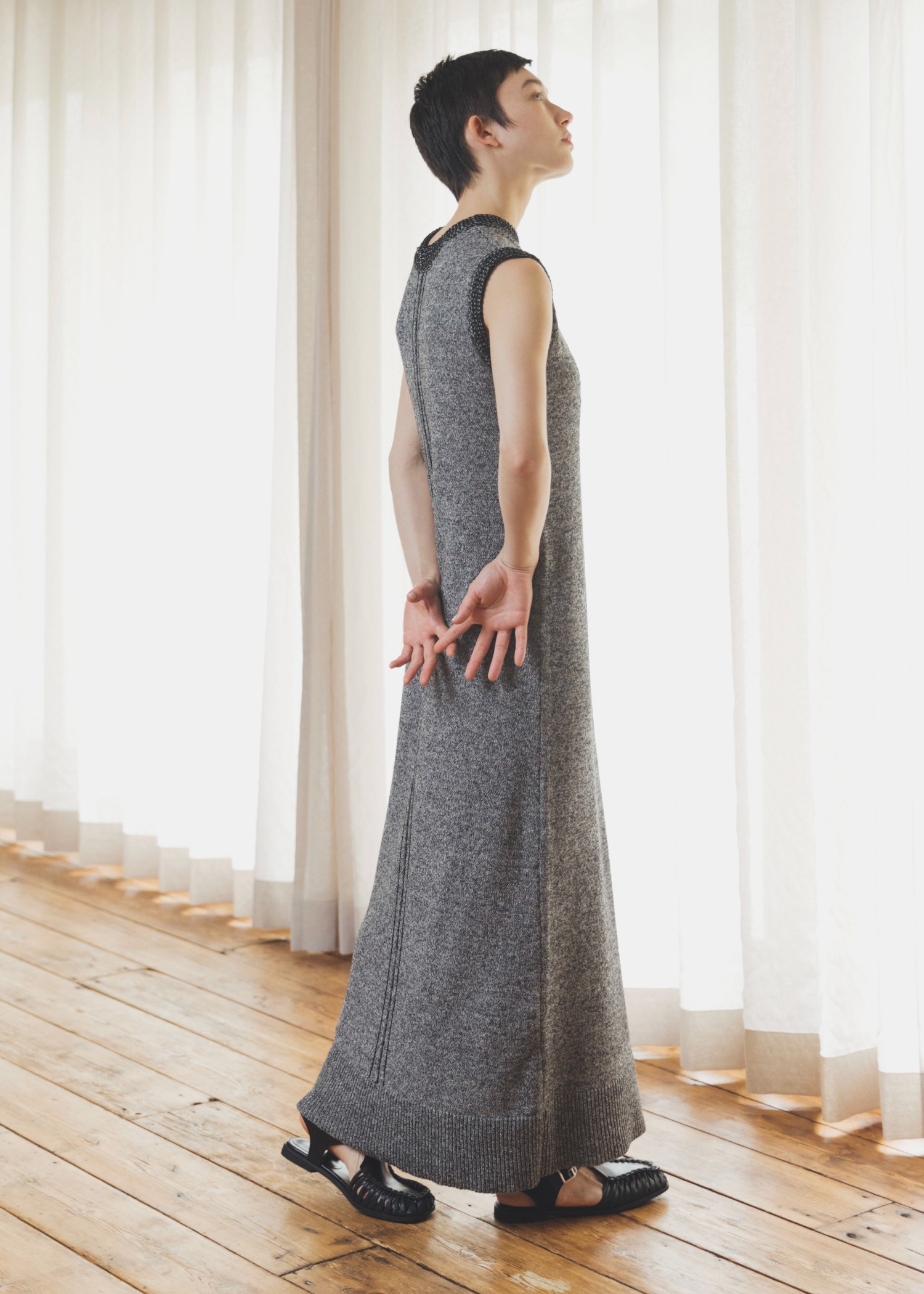 きいembroidery flower no sleeve knit OP WILLFULLY official web store(ウィルフリーコウシキツウハン