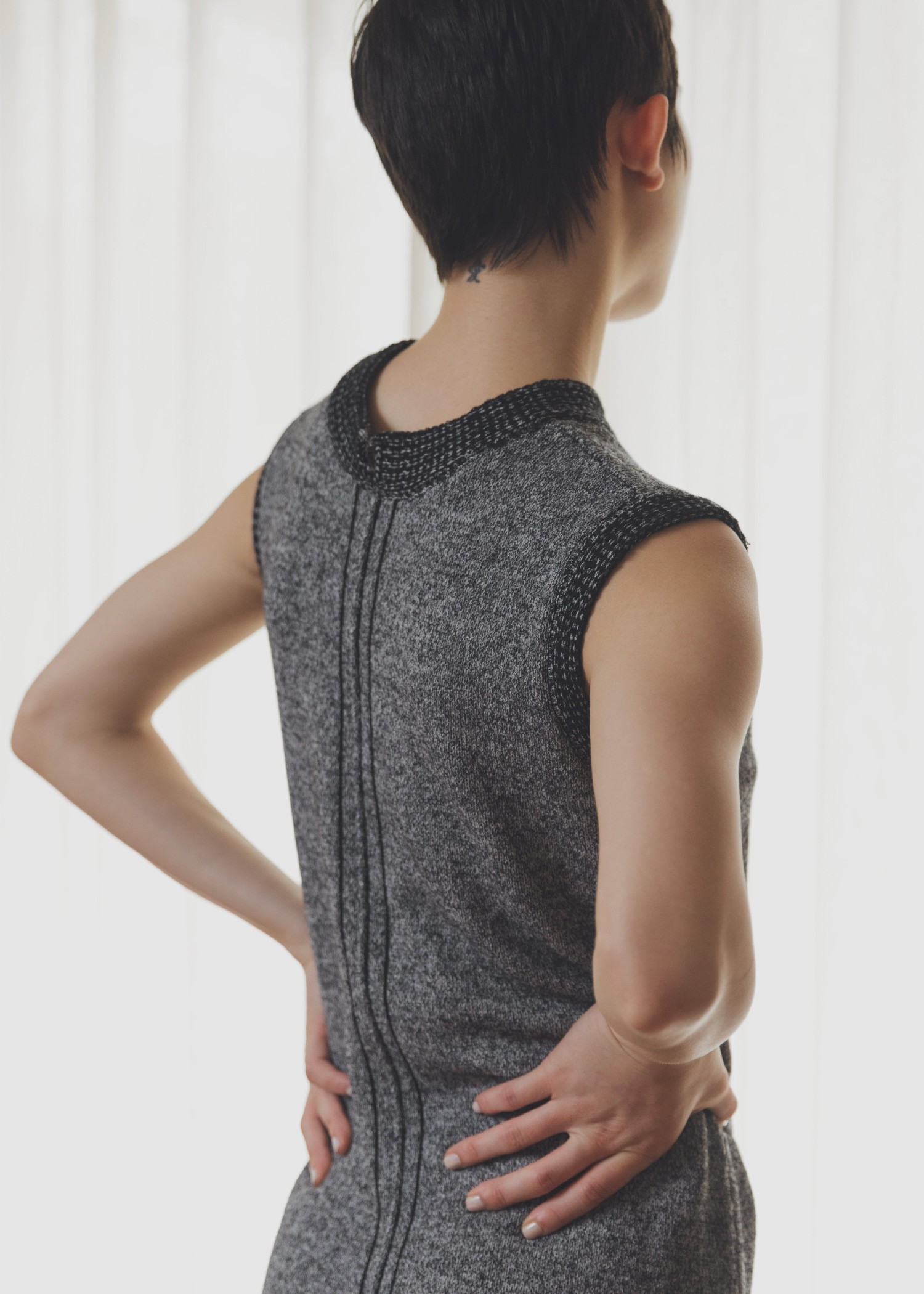 きいembroidery flower no sleeve knit OP WILLFULLY official web store（ウィルフリーコウシキツウハン