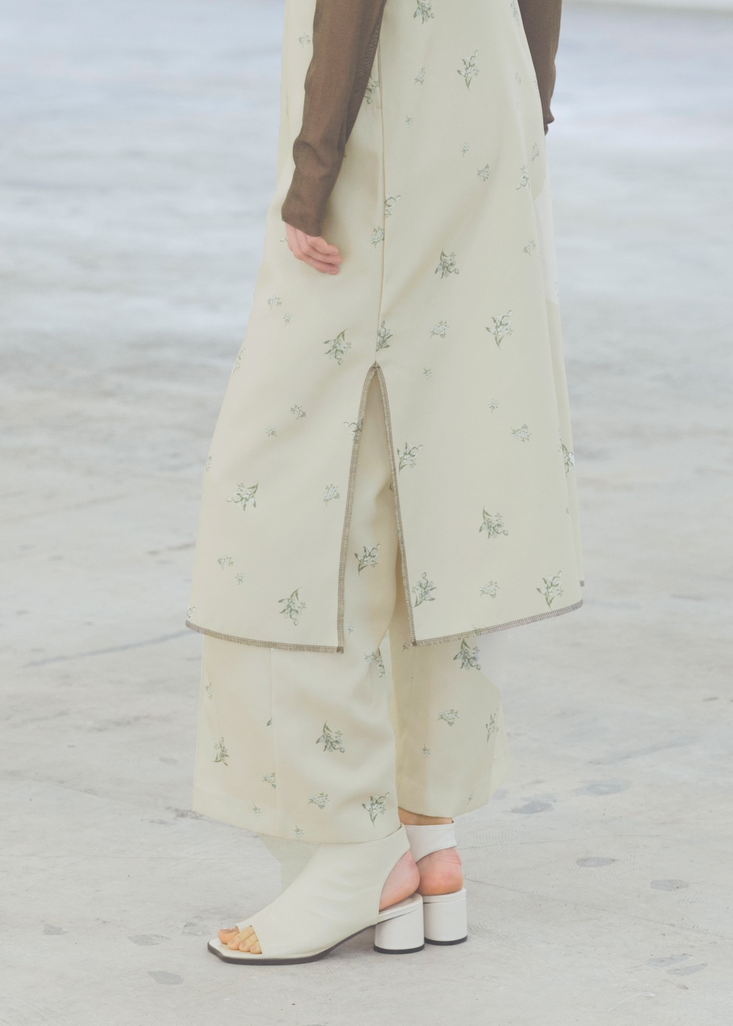 double belt loop center seam ditsy print PT