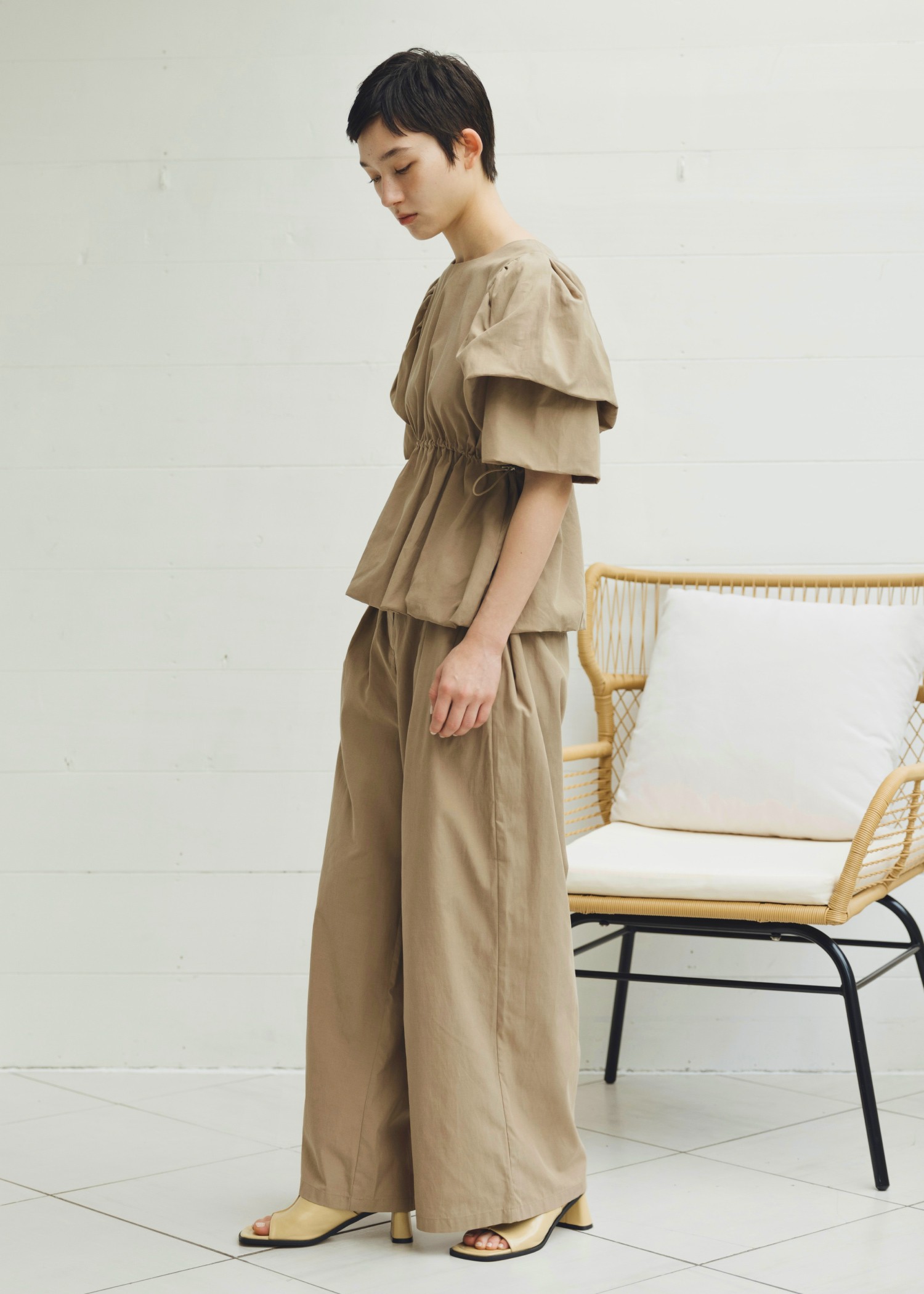 waist tab side tuck PT