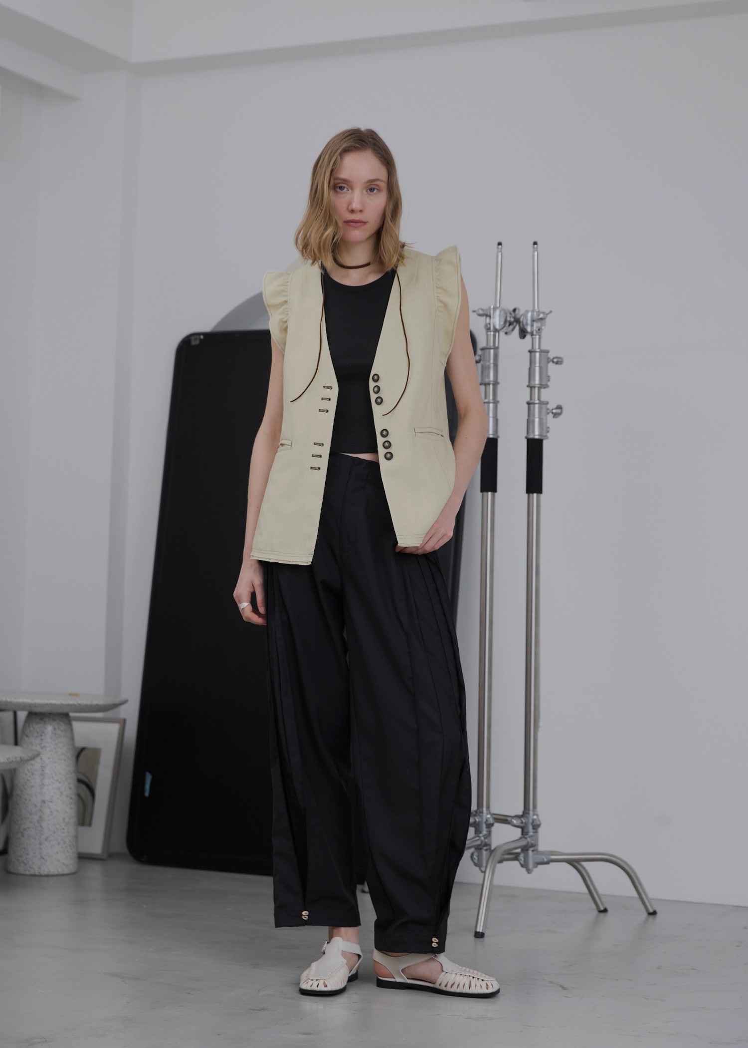 deep tuck design thick PT