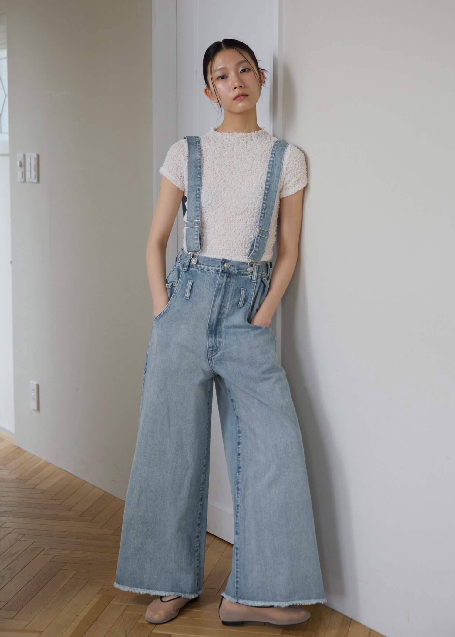 ゆう【新品未使用】willfully デニム cut-off waist change tulip denim（デニムパンツ）｜WILLFULLY