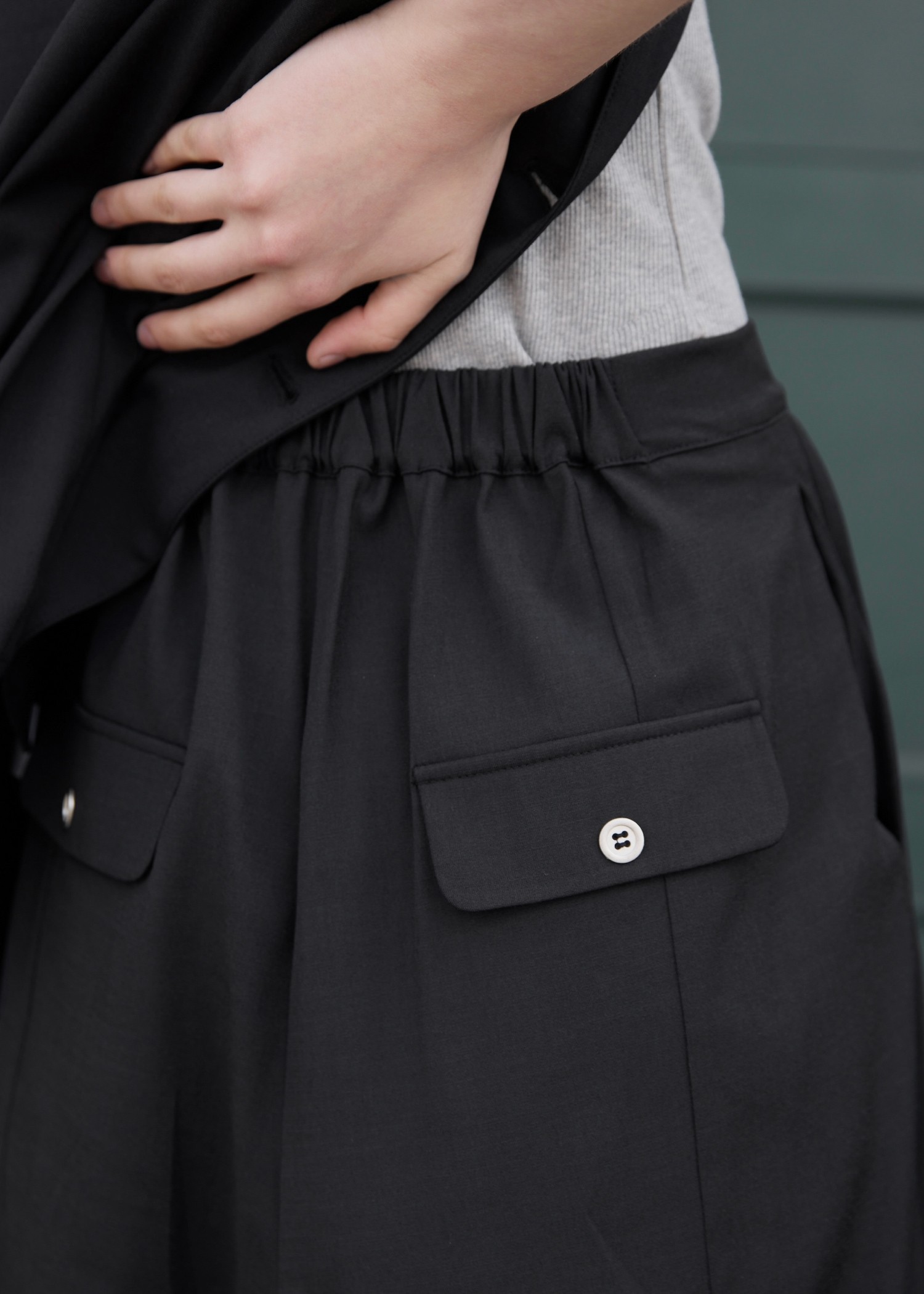 waist pin tuck wide panel PT