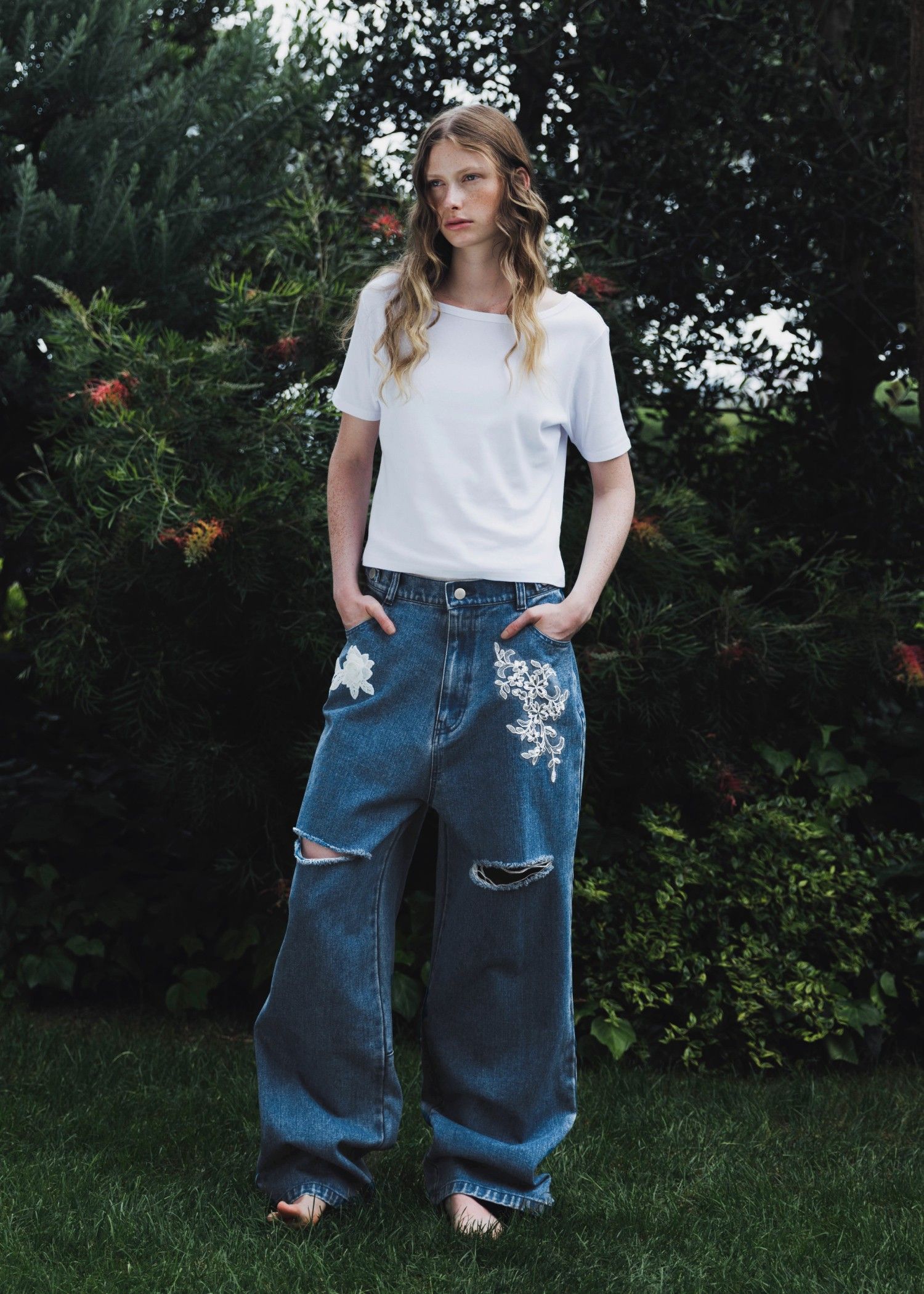 size adjust motif lace loose denim PT