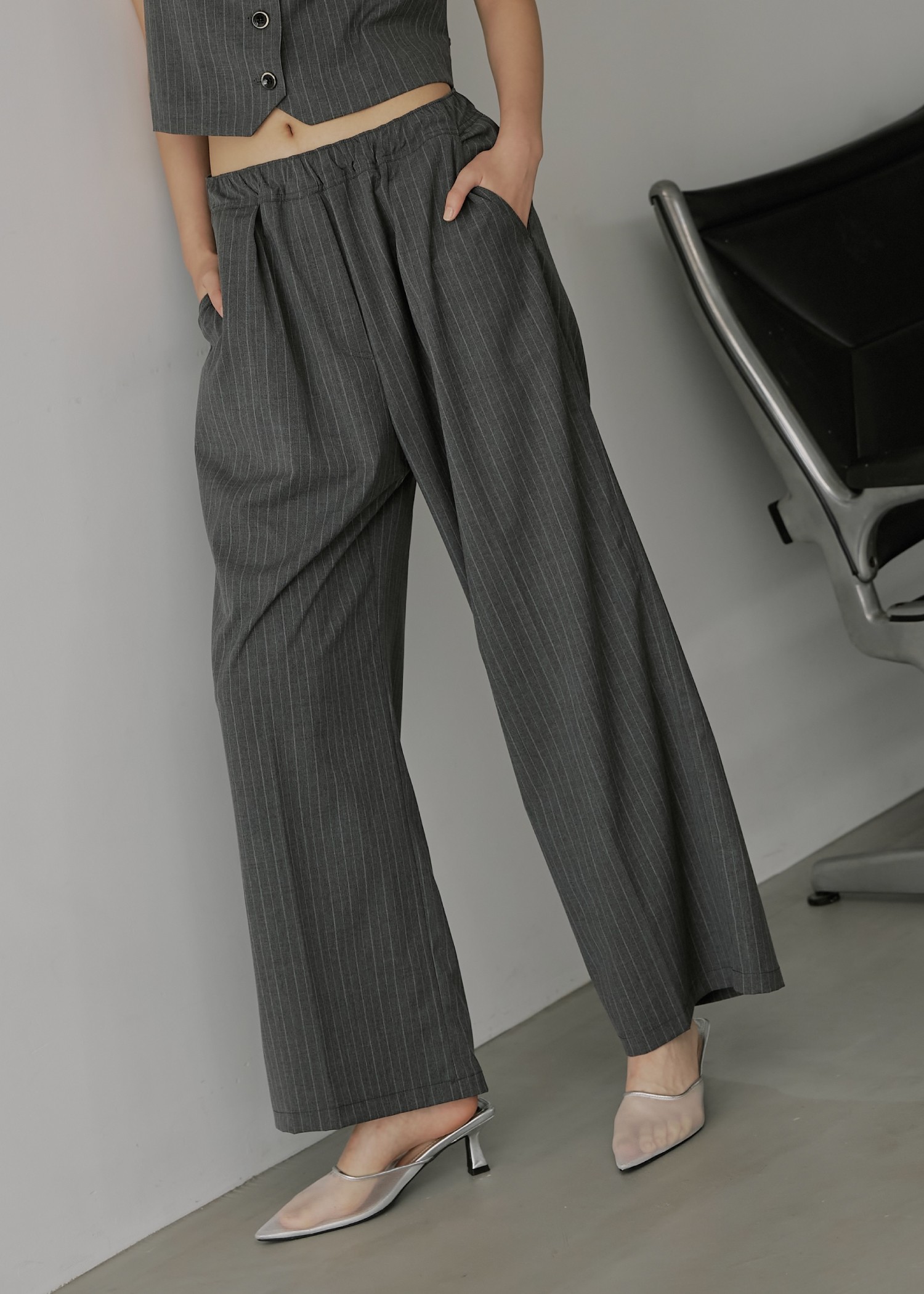 新品　stripe straight PT ストライプパンツwillfully 新品 stripe straight PT ストライプパンツwillfully WILLFULLY