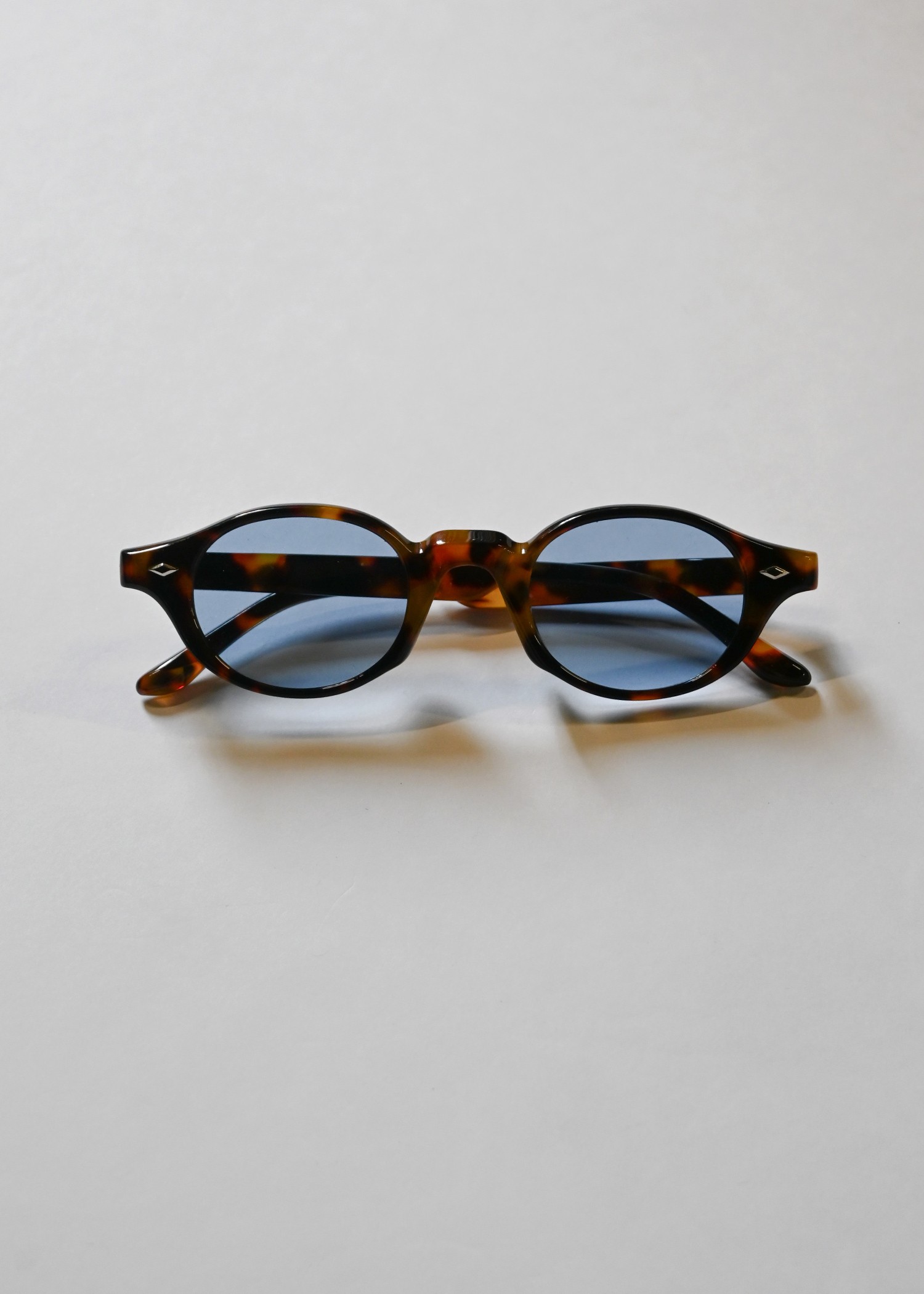 color lens sunglasses