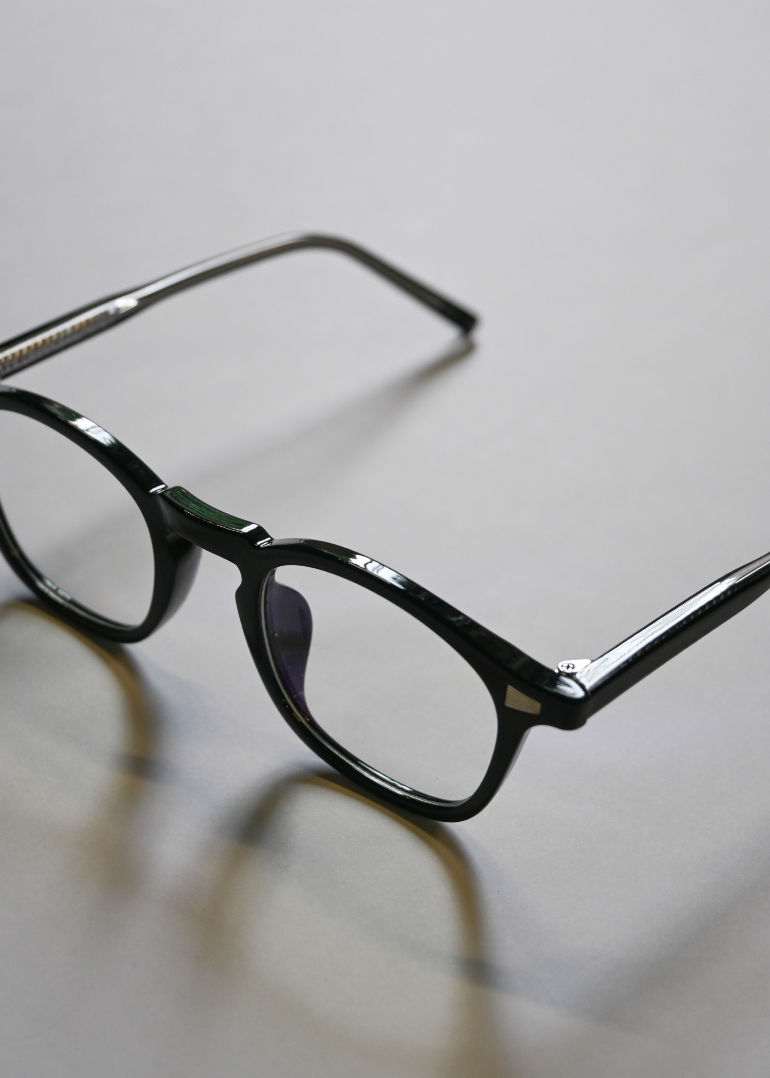 narrow frame eyewear