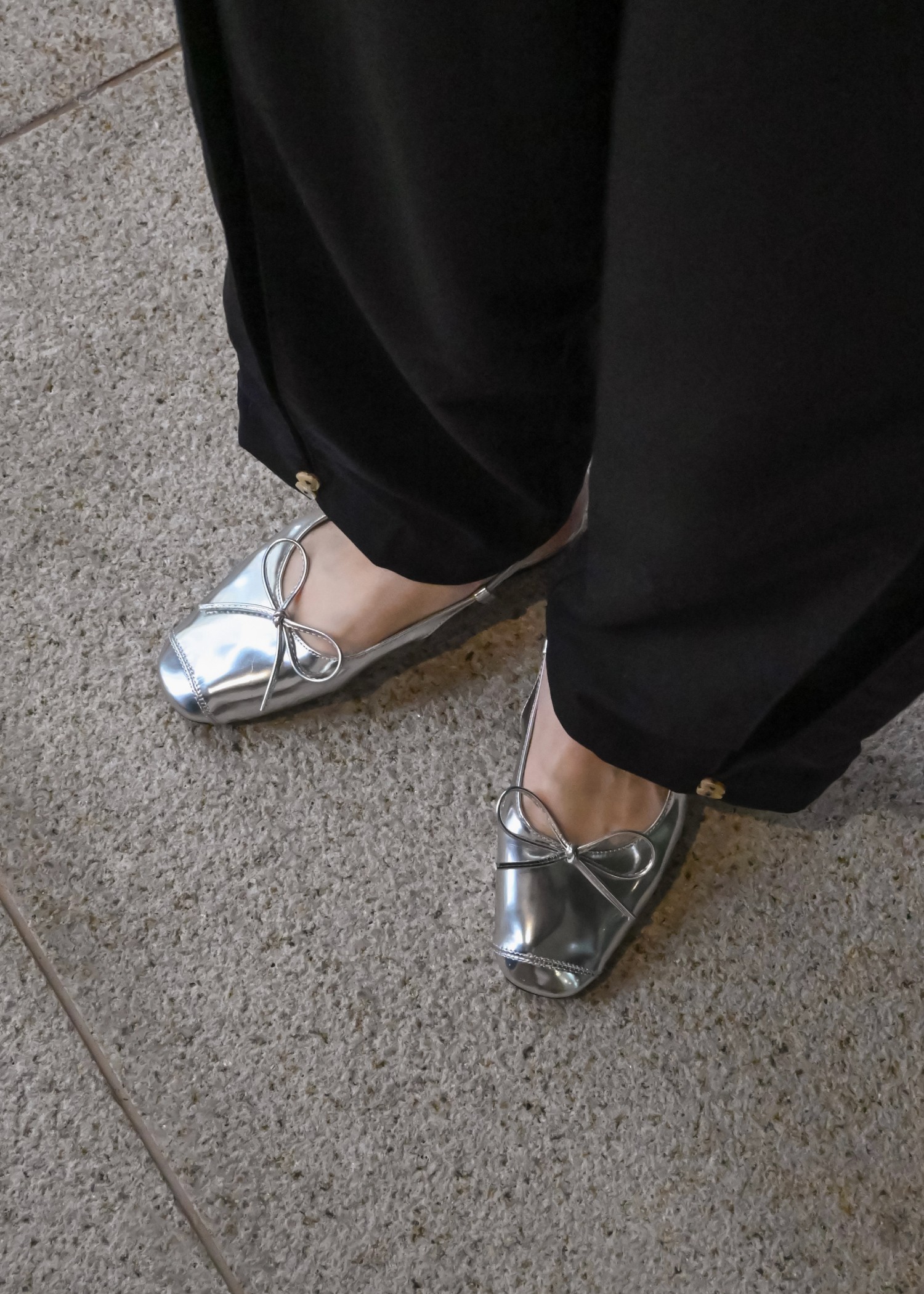 various pattern ribbon flat shoes