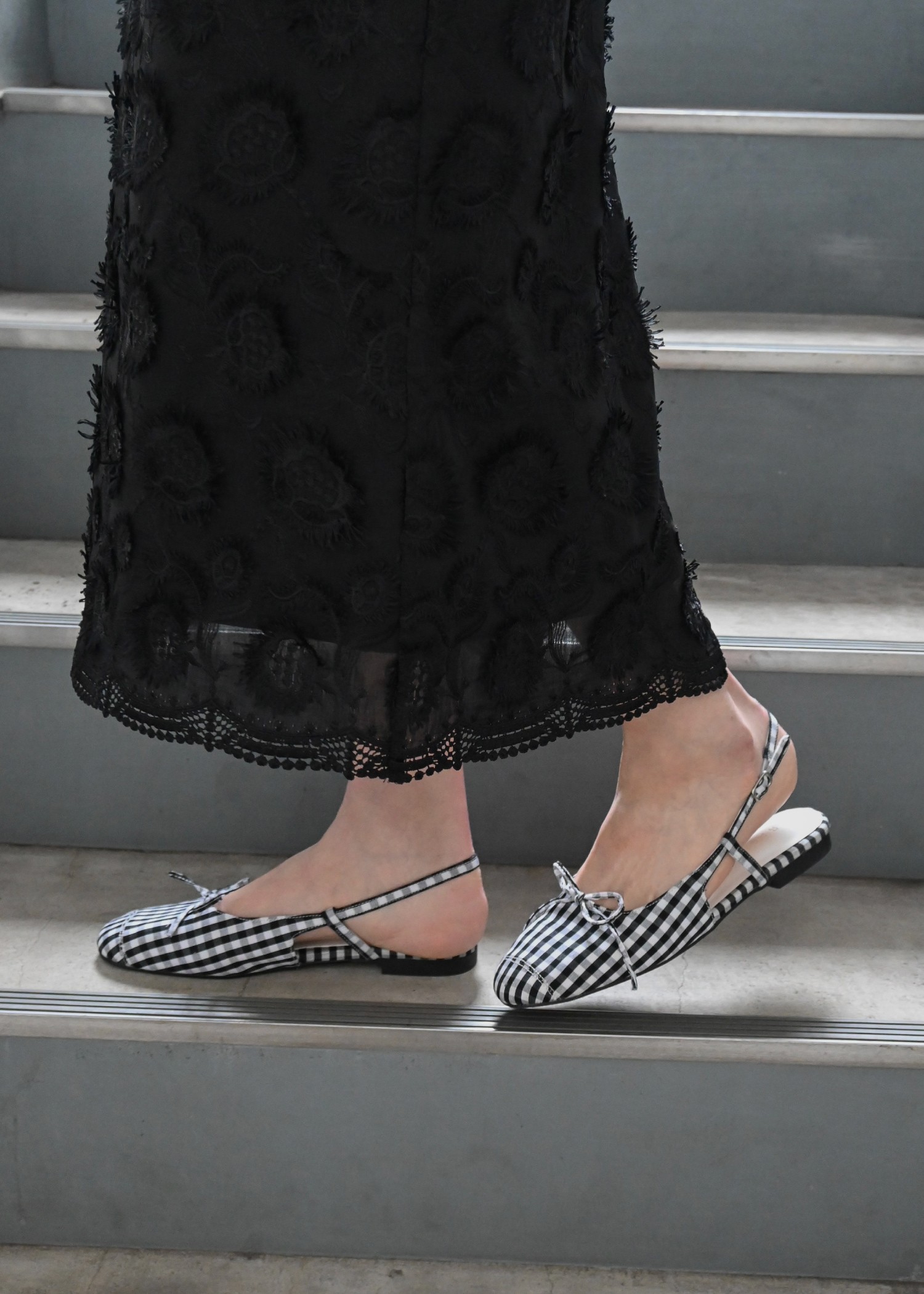 various pattern ribbon flat shoes